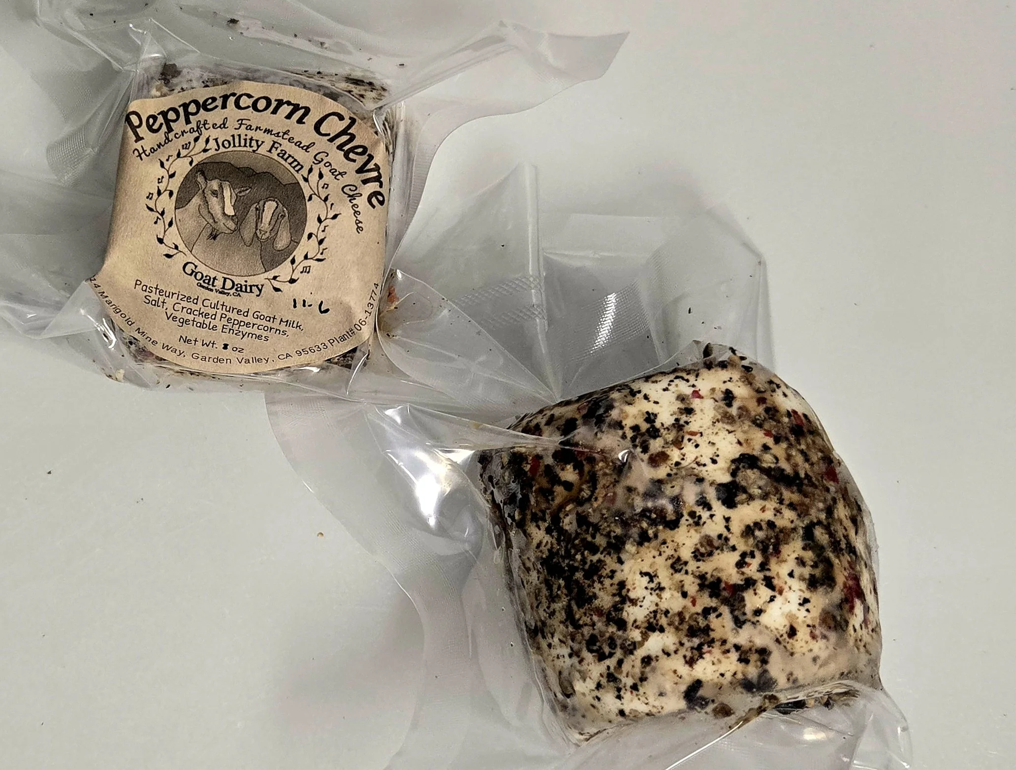 peppercorn-chevre-package.jpeg