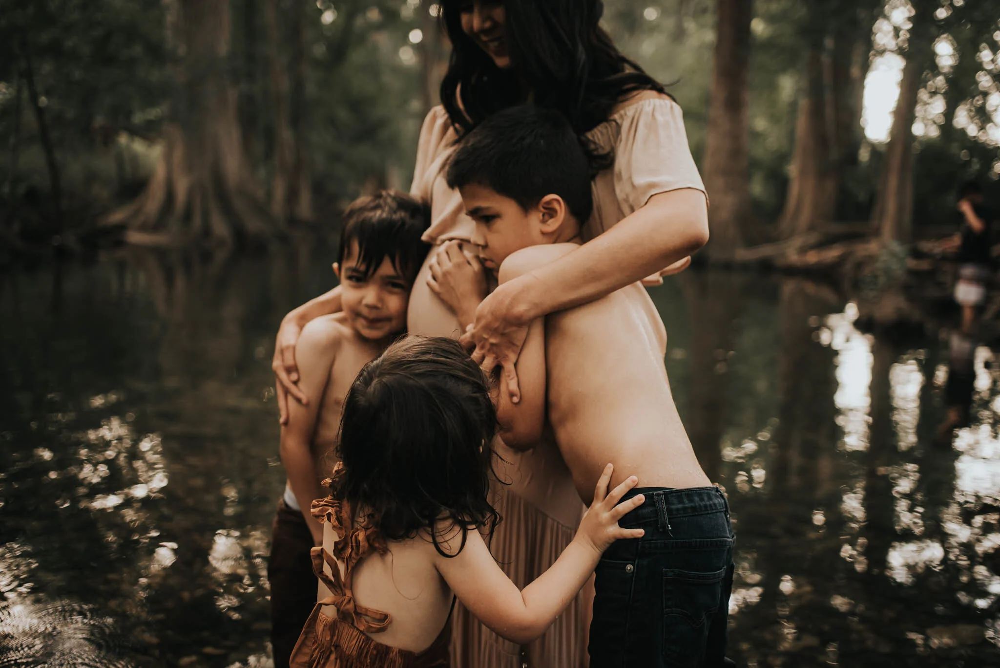 Lifestyle Maternity/Family Session at Cibilo Nature Center, Boerne, Texas.