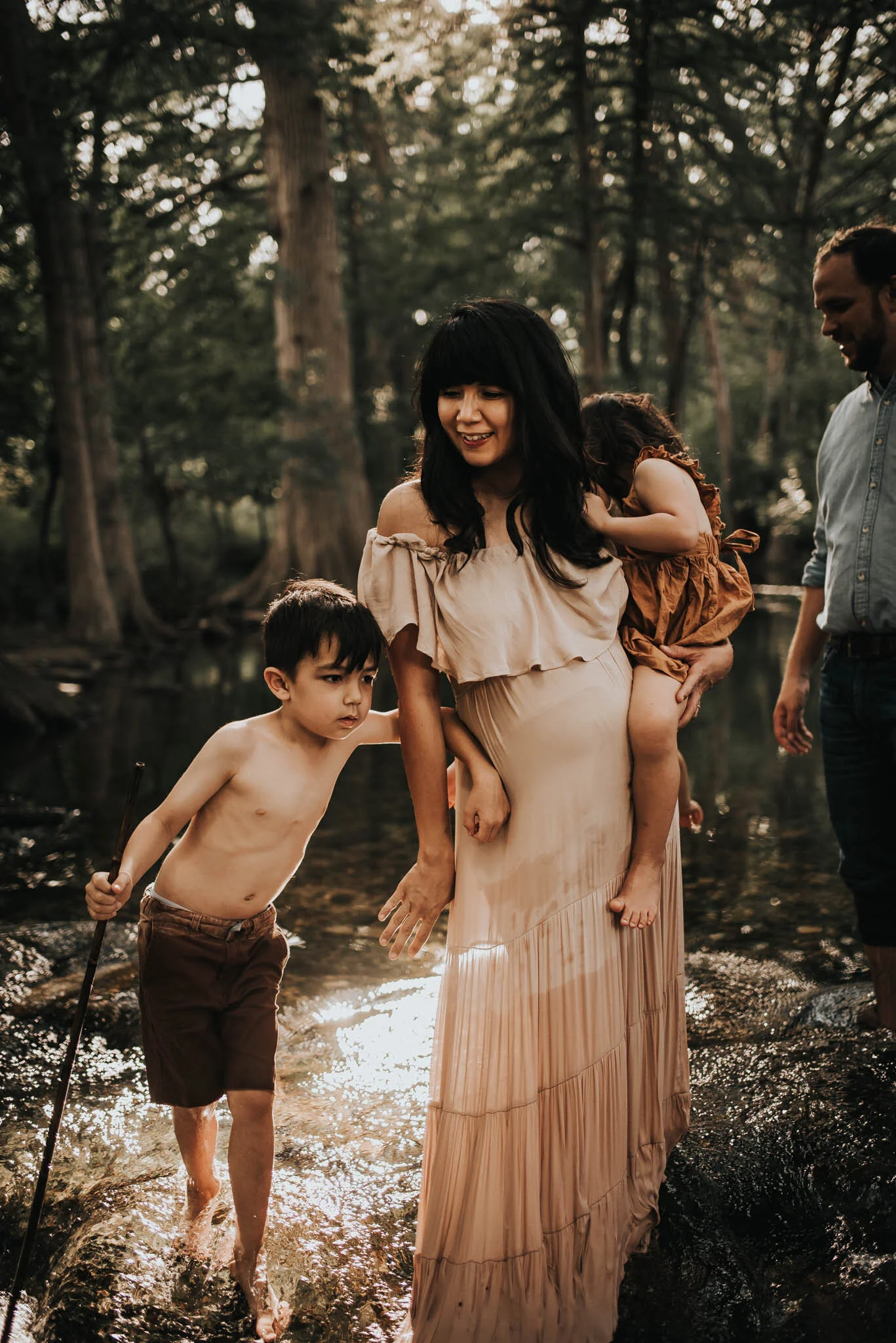 Lifestyle Maternity/Family Session at Cibilo Nature Center, Boerne, Texas.