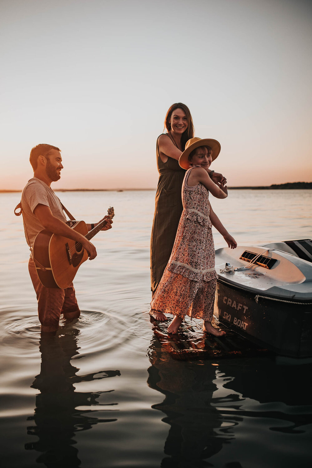 New Braunfels Lifestyle Family Photographer Captures Newly Engaged Family at Canyon Lake, Tx. 