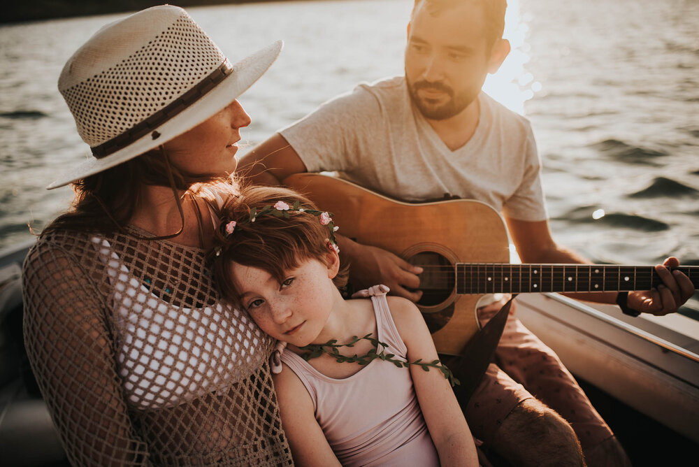 New Braunfels Lifestyle Family Photographer Captures Newly Engaged Family at Canyon Lake, Tx. 