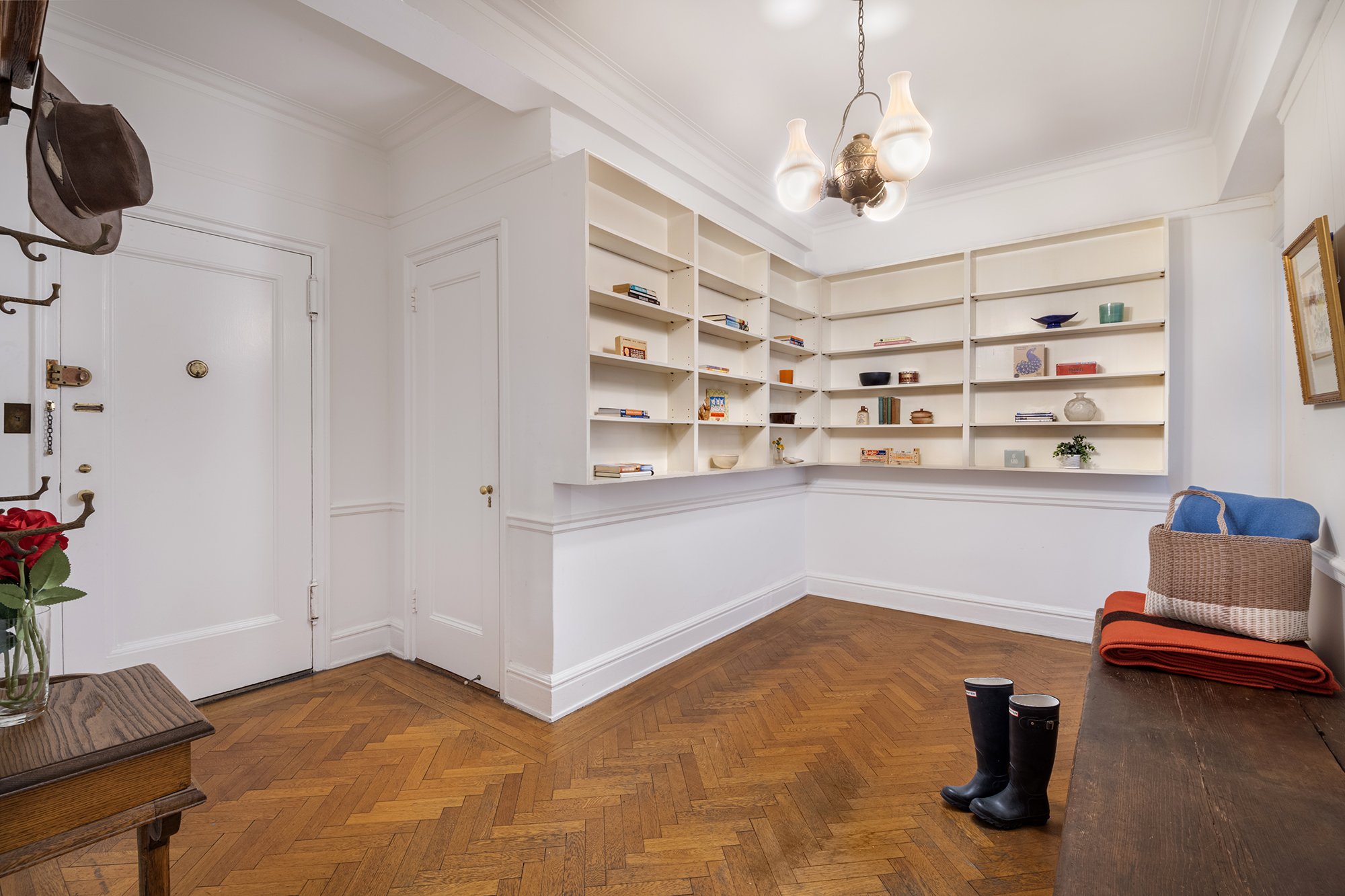 Classic 6 on CPW & 90th - SOLD!