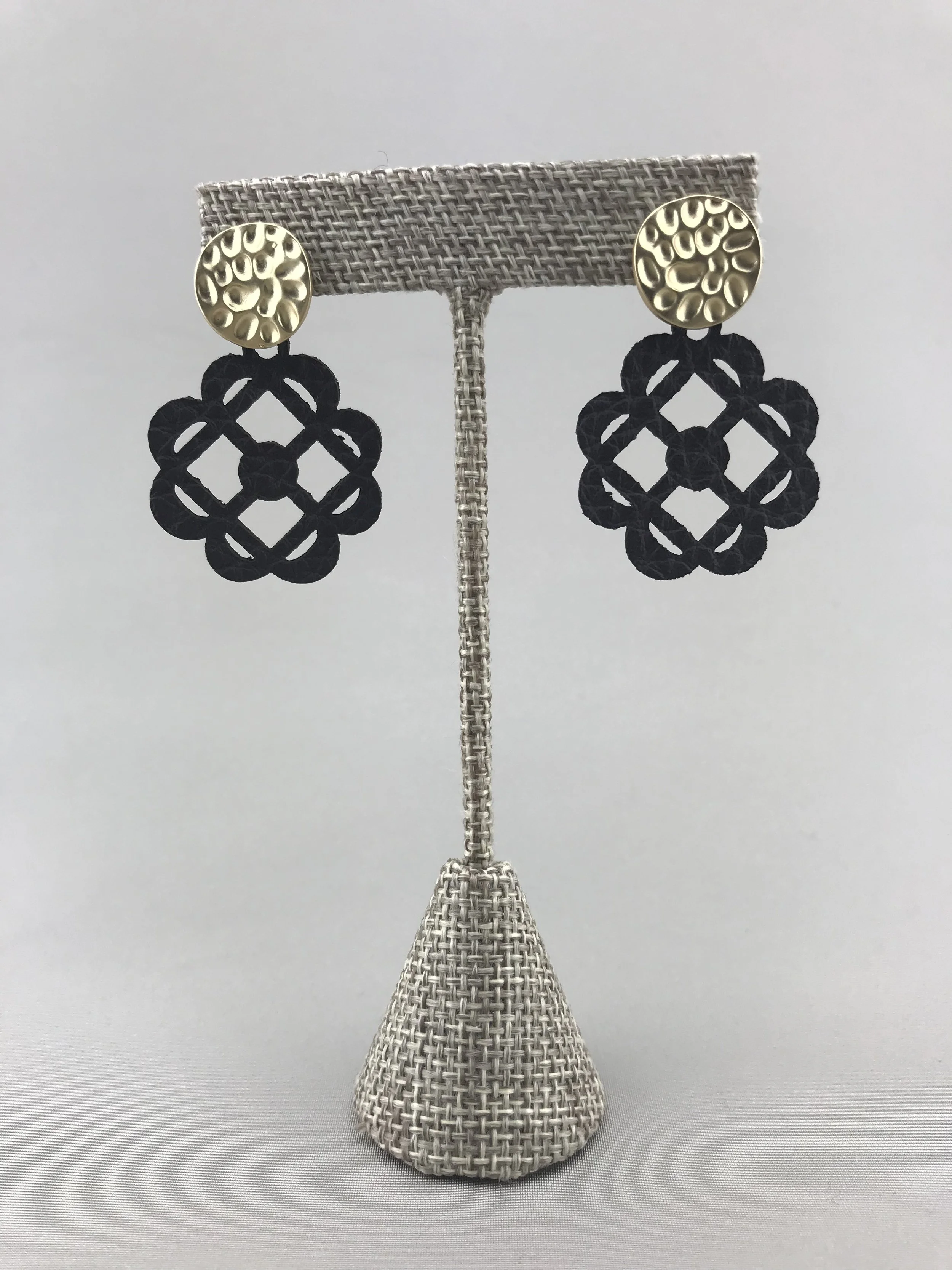 ED344275-C270-4D83-A850-4757DC9CF696