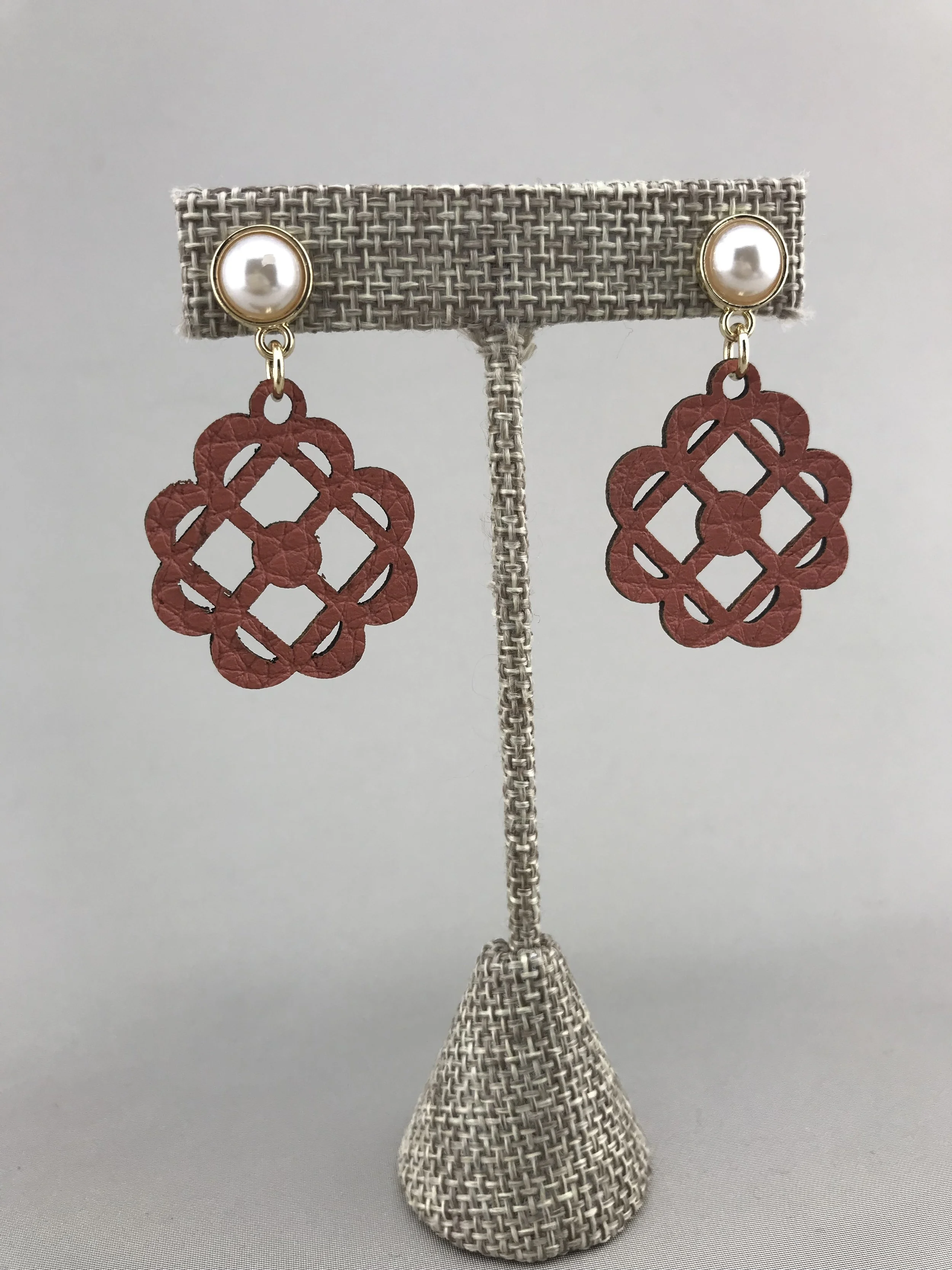 8D43372C-7086-4DEF-BDC7-4E763595B4ED