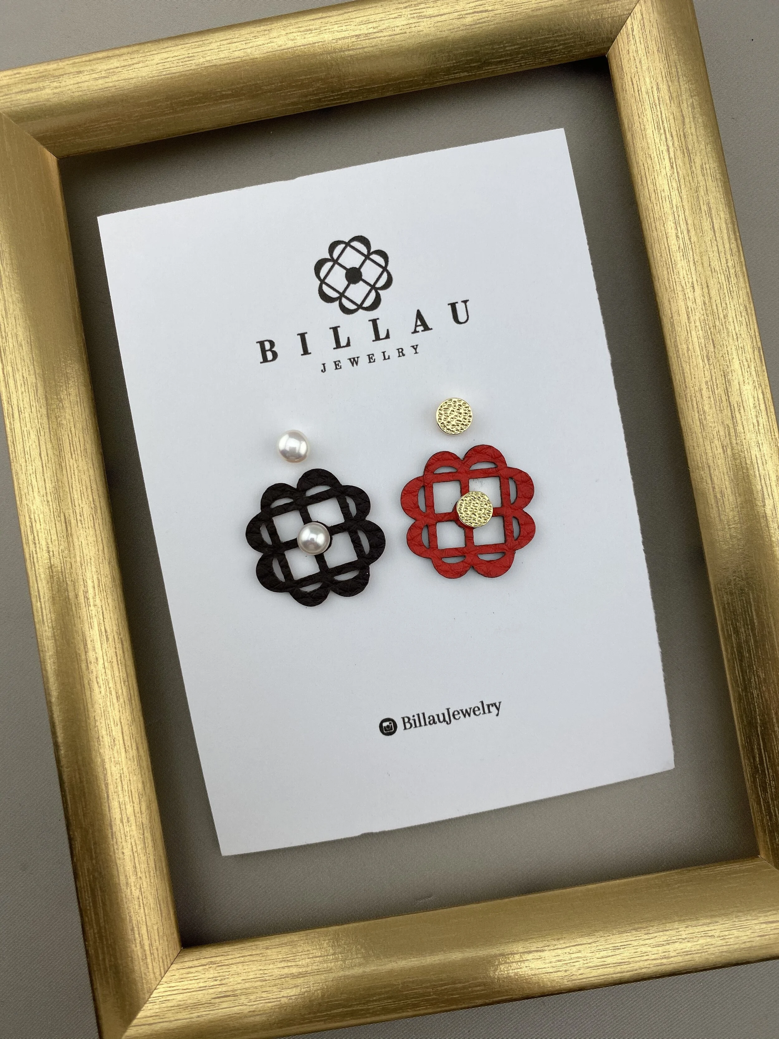 8FE3053C-B5BF-4641-9A43-5F7AE06DD2AA