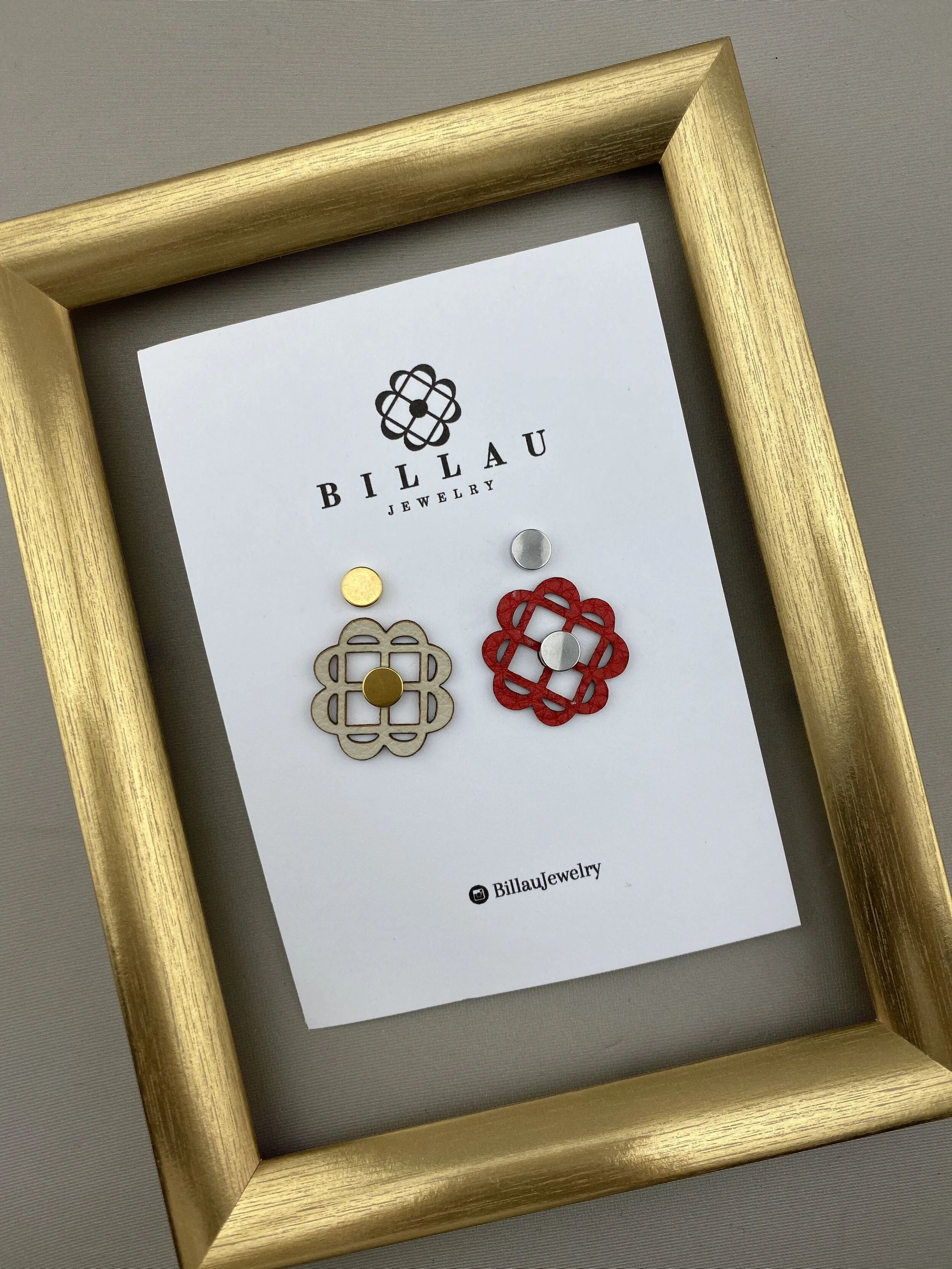 9D9B84A7-9290-4EF7-8662-8F21658DD29C