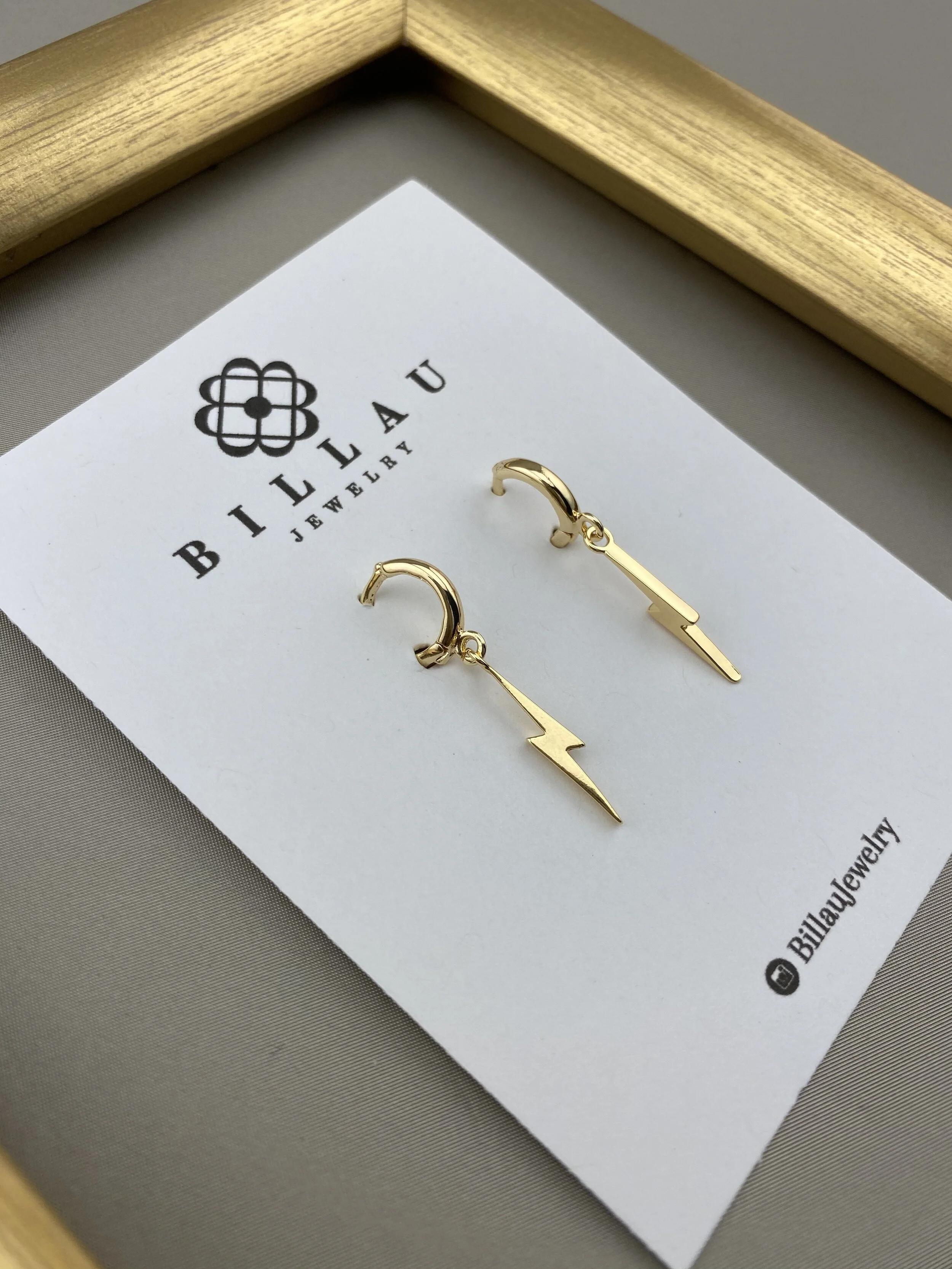 5E7FD722-894D-4D59-854D-08A87117760B