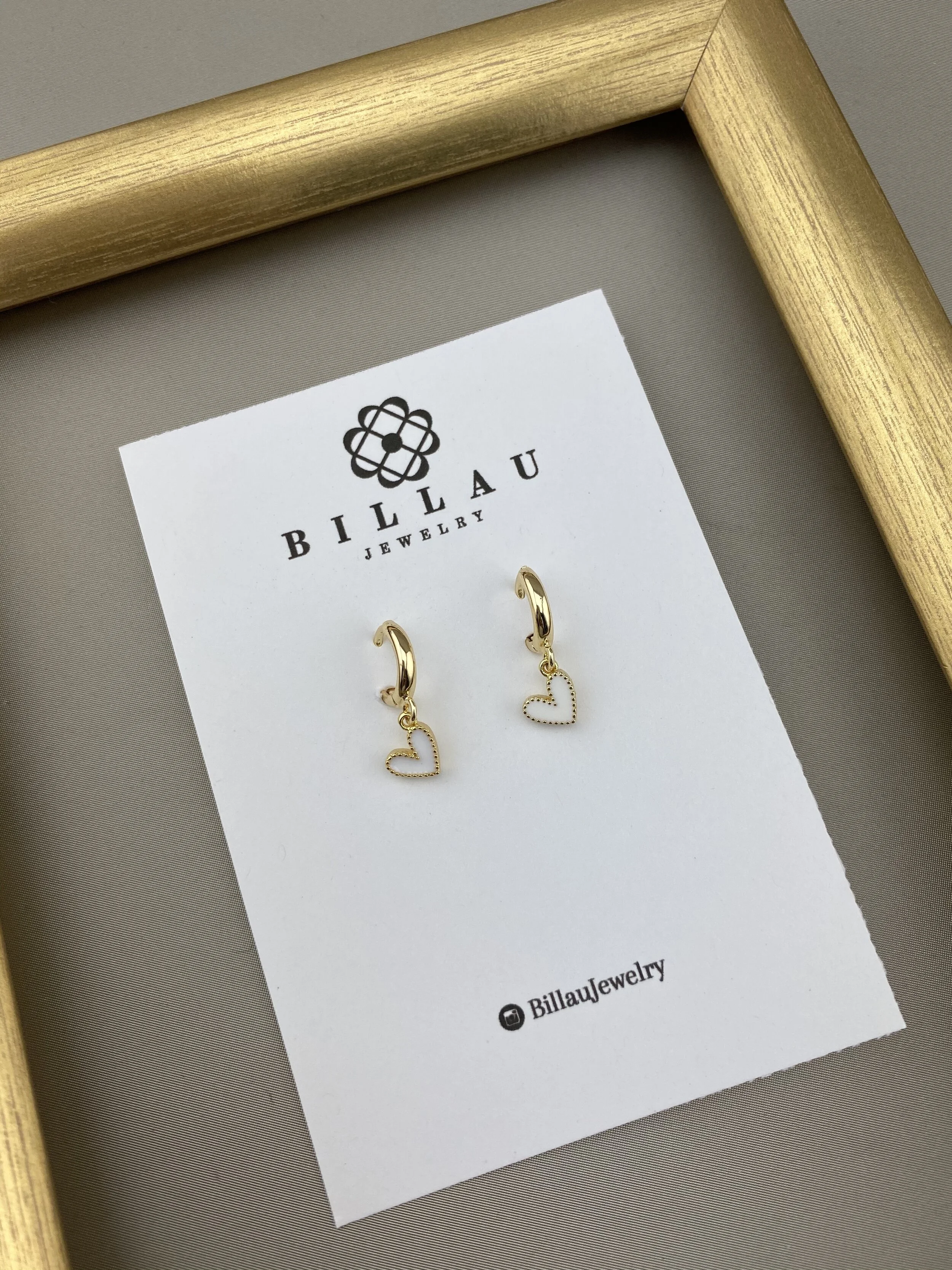 D24D4E43-C189-4CD5-BC93-95DBD33BF8EF