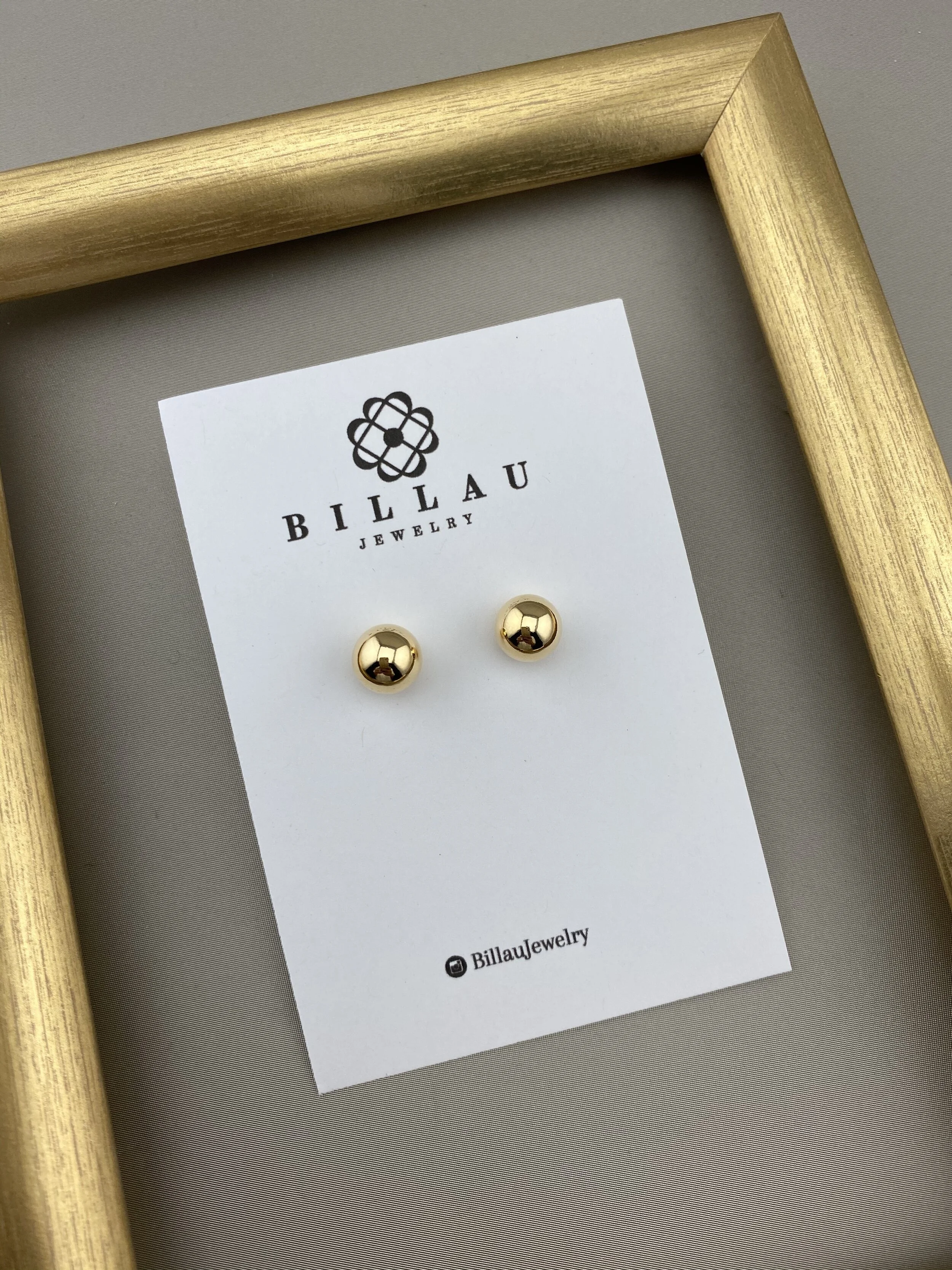 E3D2DB1C-4394-4C2B-8BFF-54FAC24A0358