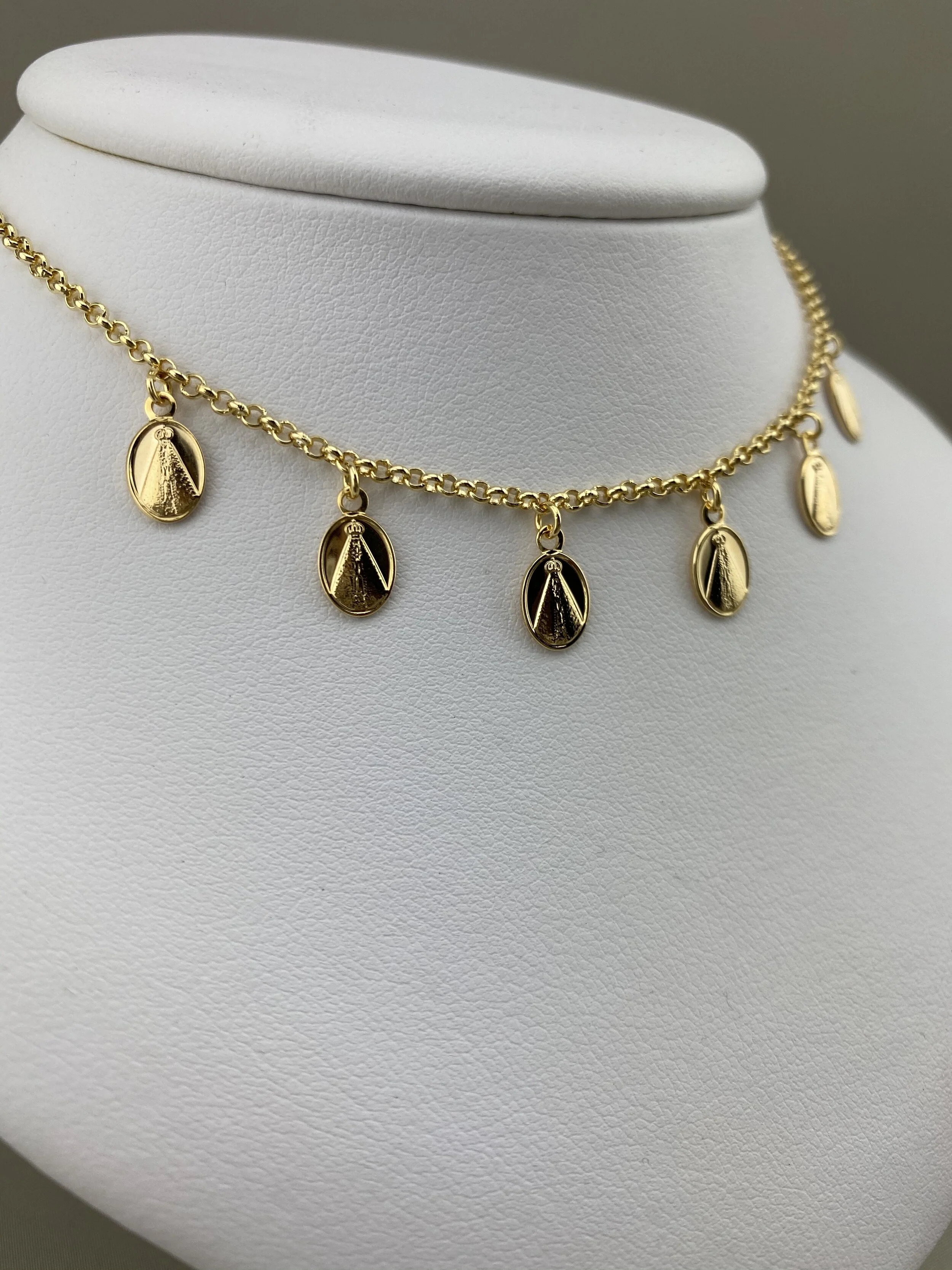 EDF4ECCE-5E46-4895-A131-E13429995FF3