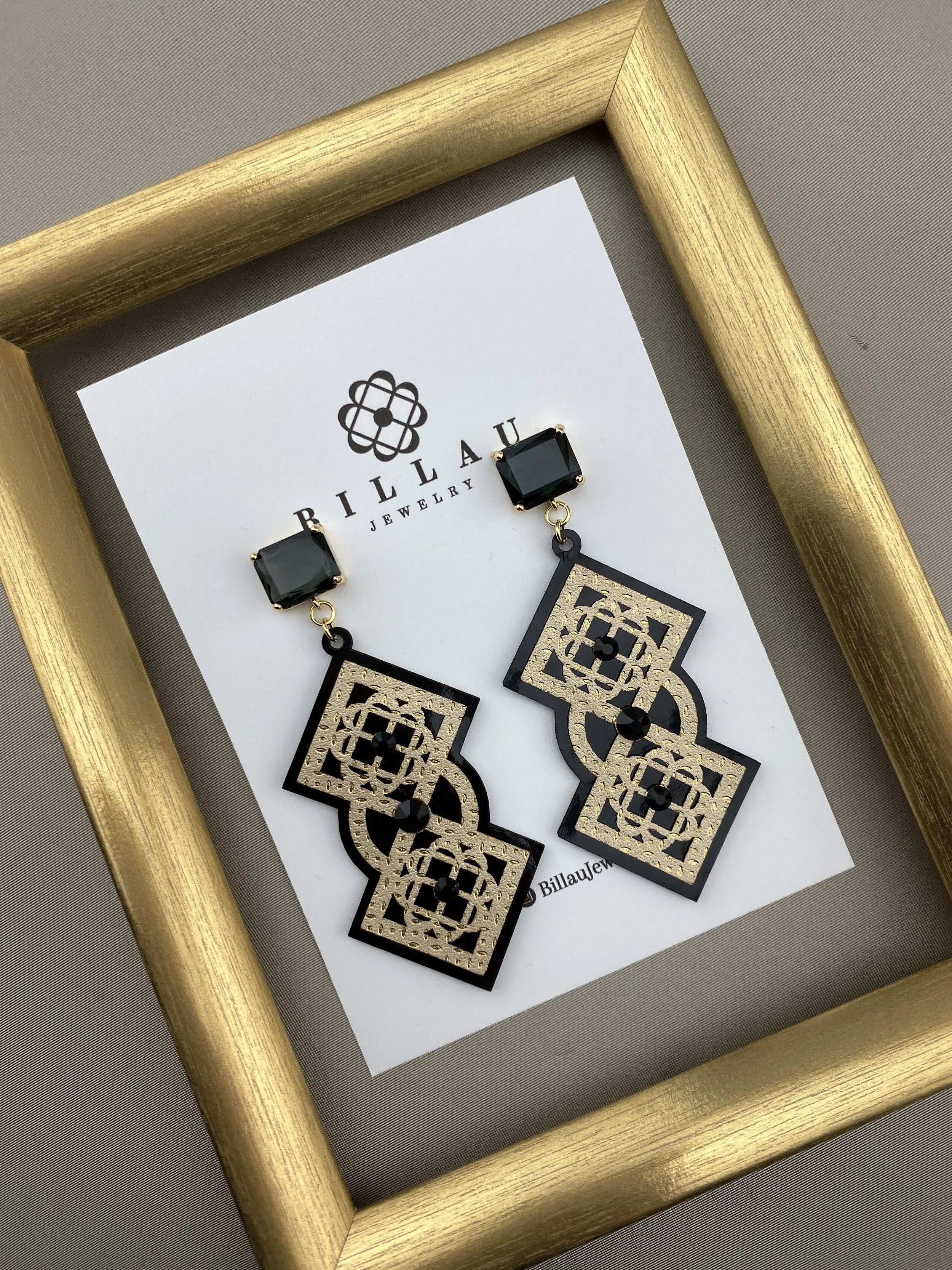 9B3CDCE7-6CDE-4831-B0A7-BF85F65B38D9