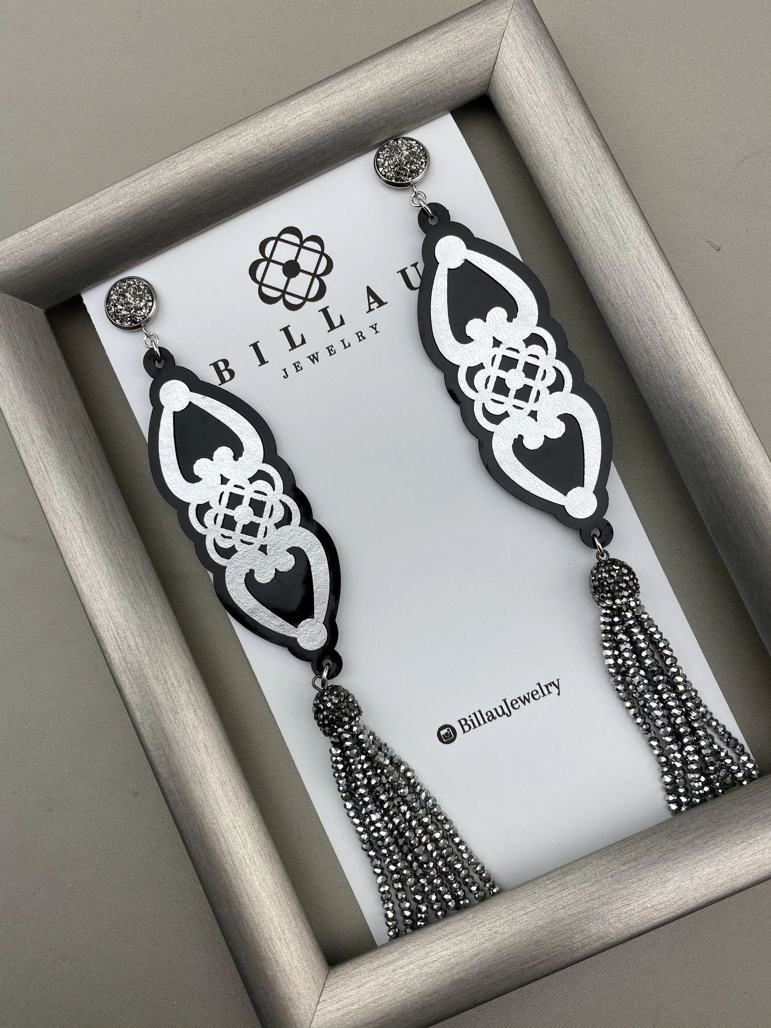 812E09A9-4AD5-48C4-8132-B91B06CB1BE5