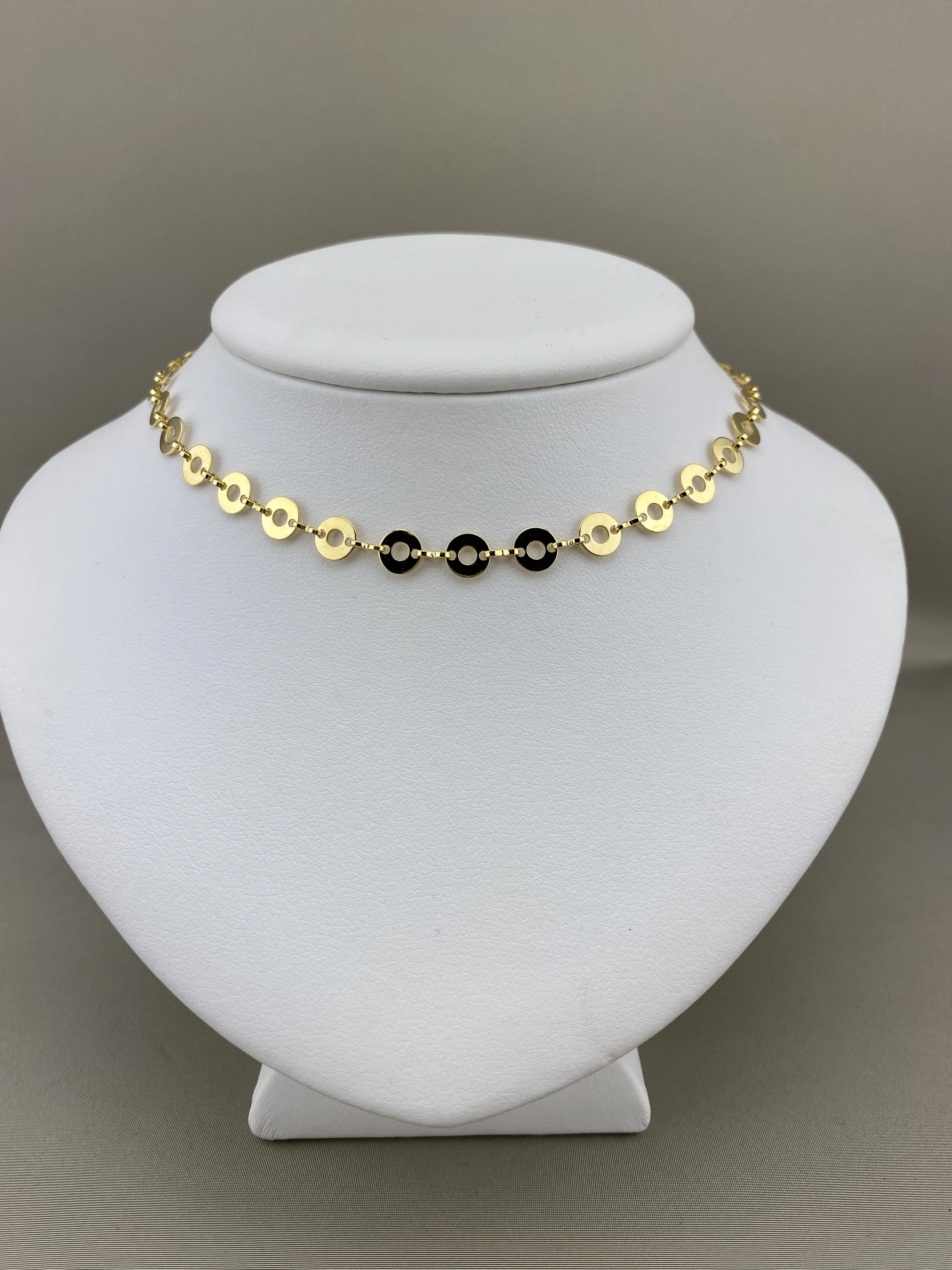 E35A13F5-1889-4C1A-B3C3-6041B251C9EE