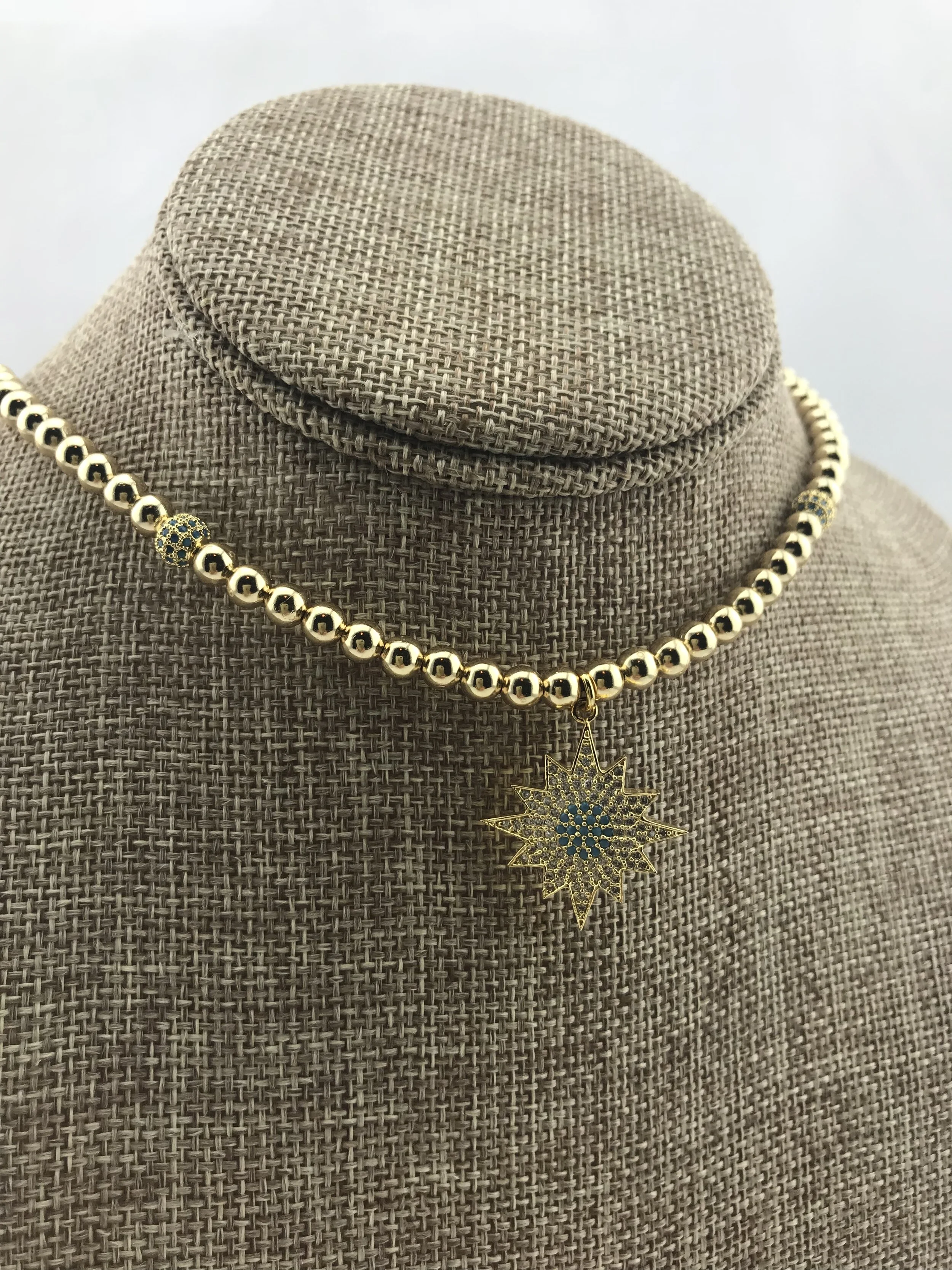 85FEAB8B-B376-41DC-BC67-1D13269D3555