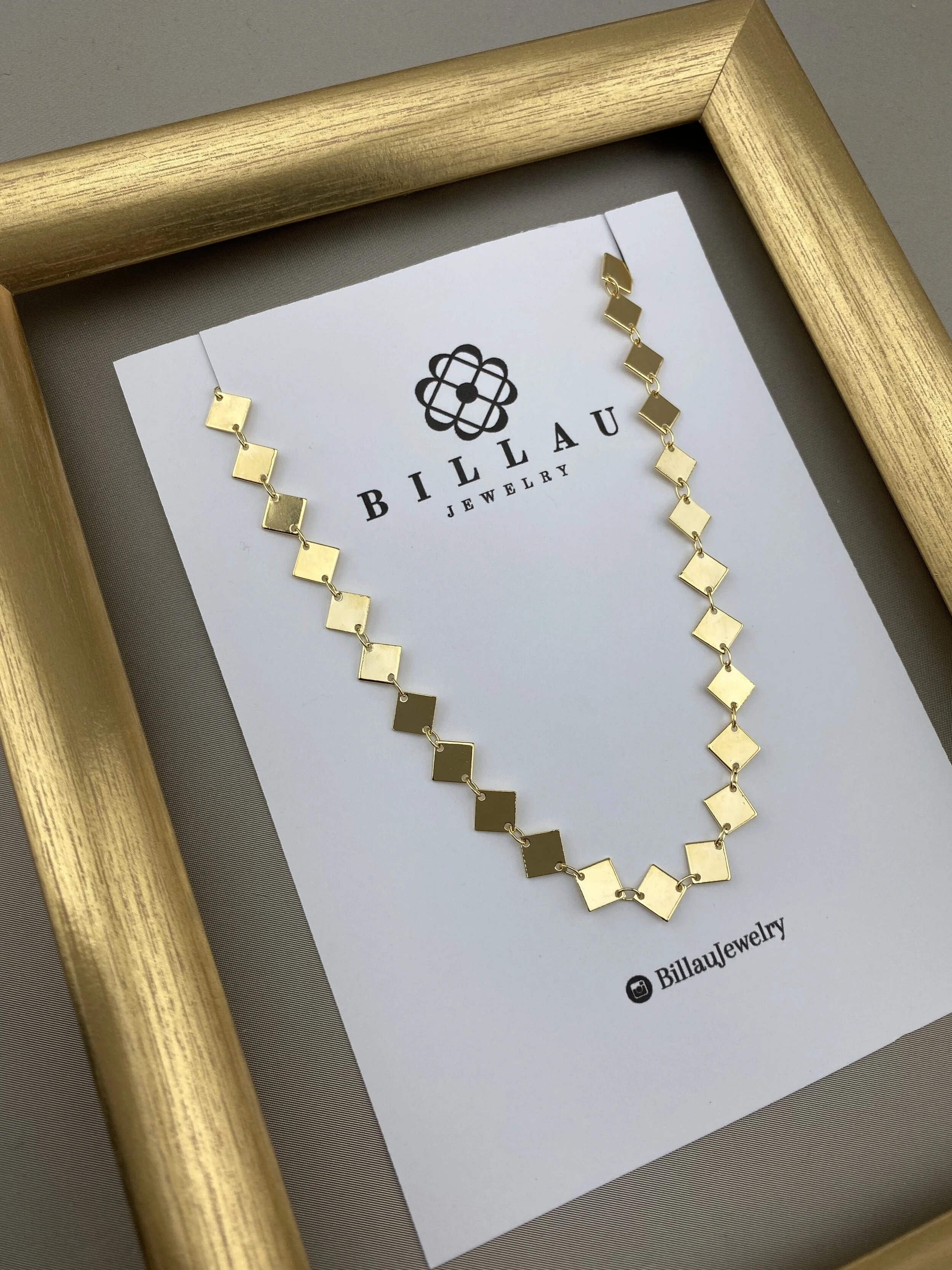 8B330C51-B25A-4C53-B85F-5281B3651AD6