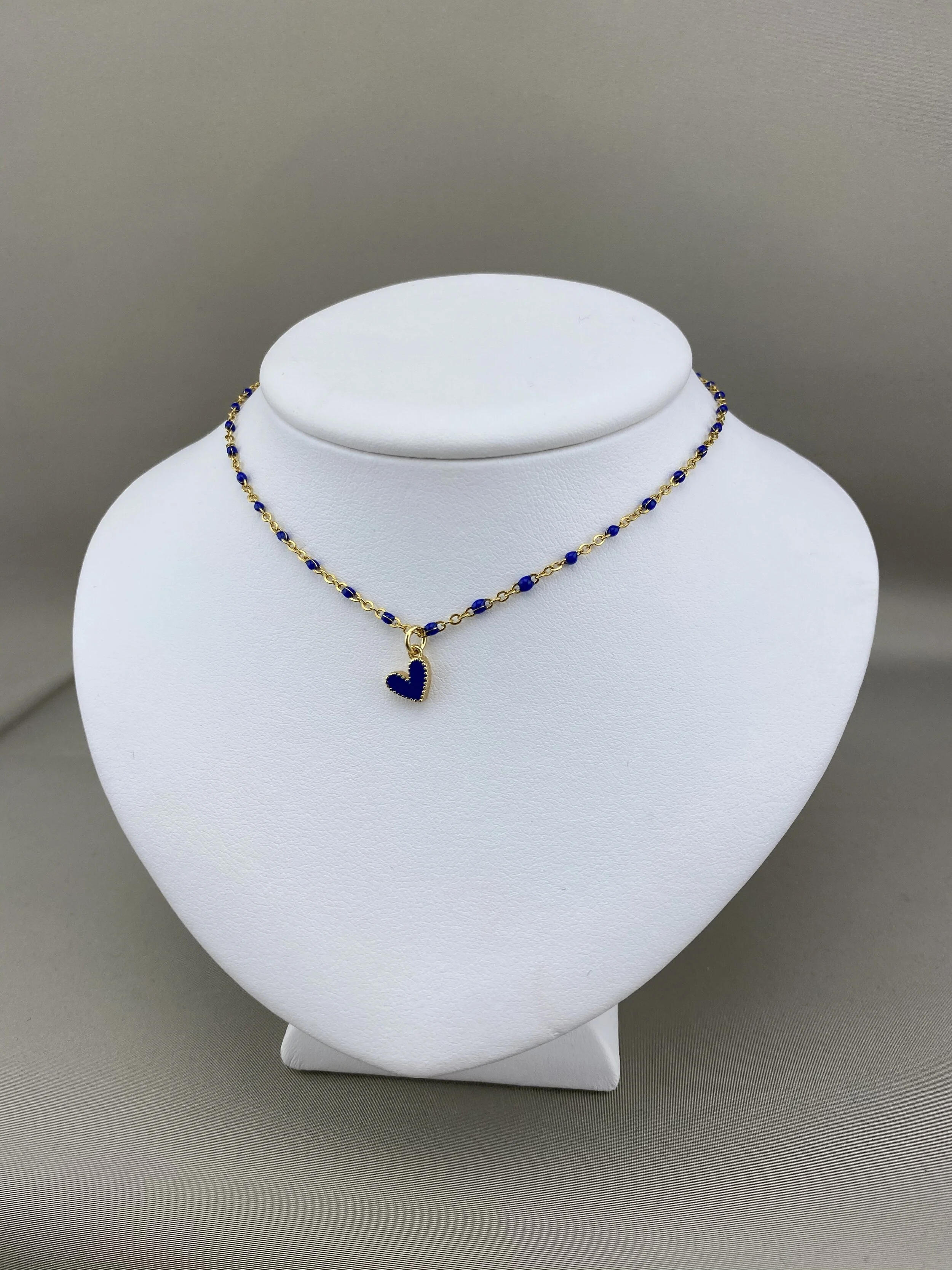 8EF9684F-4E8C-4928-B59F-D3294C0D1915