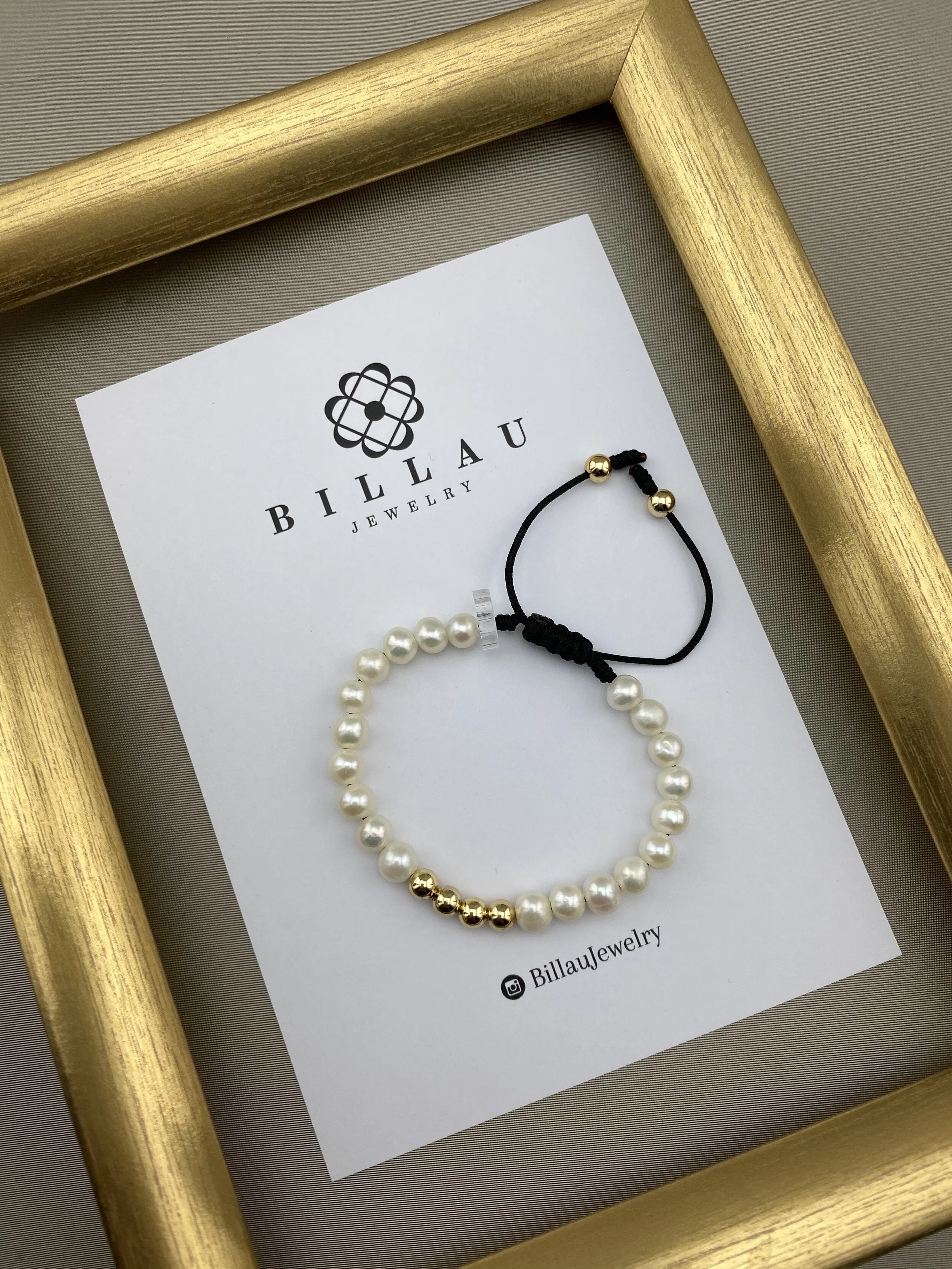 D663DAB8-1A56-48D4-8E81-56565159C91F