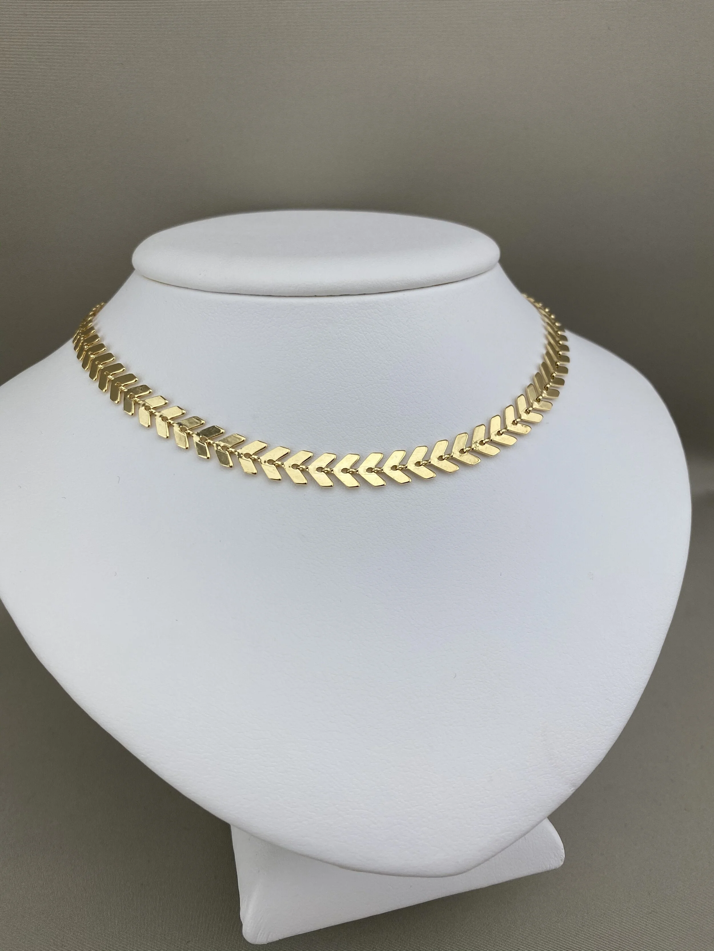 D326E8E4-8515-4AA4-B37C-D2D141065402