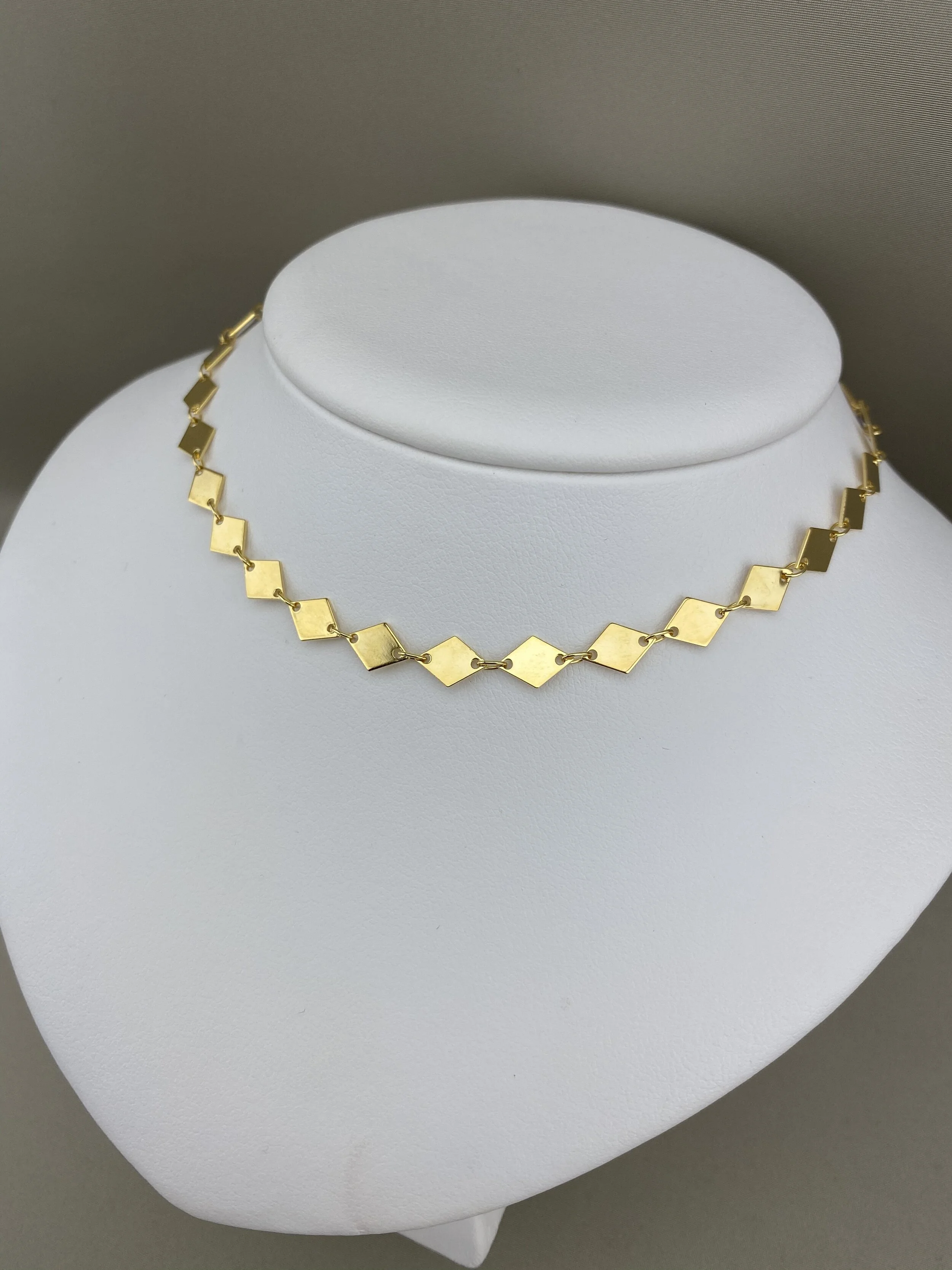 54AF46E1-1325-4CE7-BDF8-4BC672917400