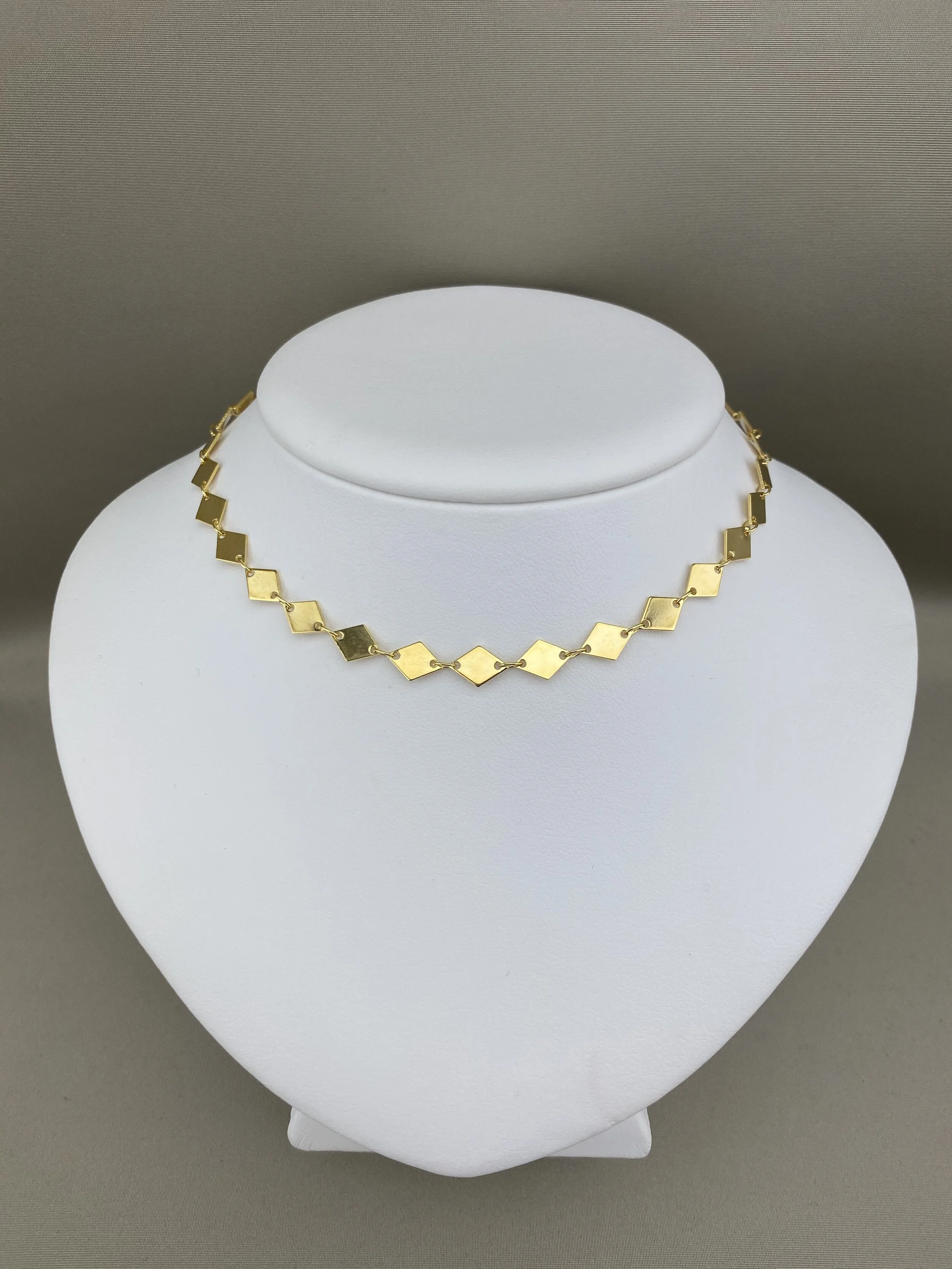 B7A73A32-8D8C-4FDF-98C8-8B4DEC91F076