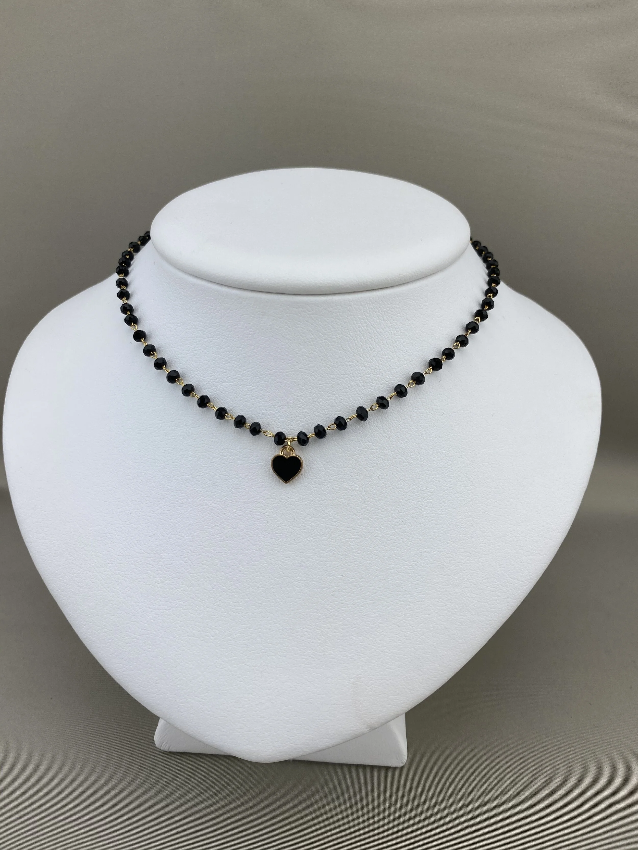 DD8CC67E-18B0-4610-B4A3-8C656565F35E