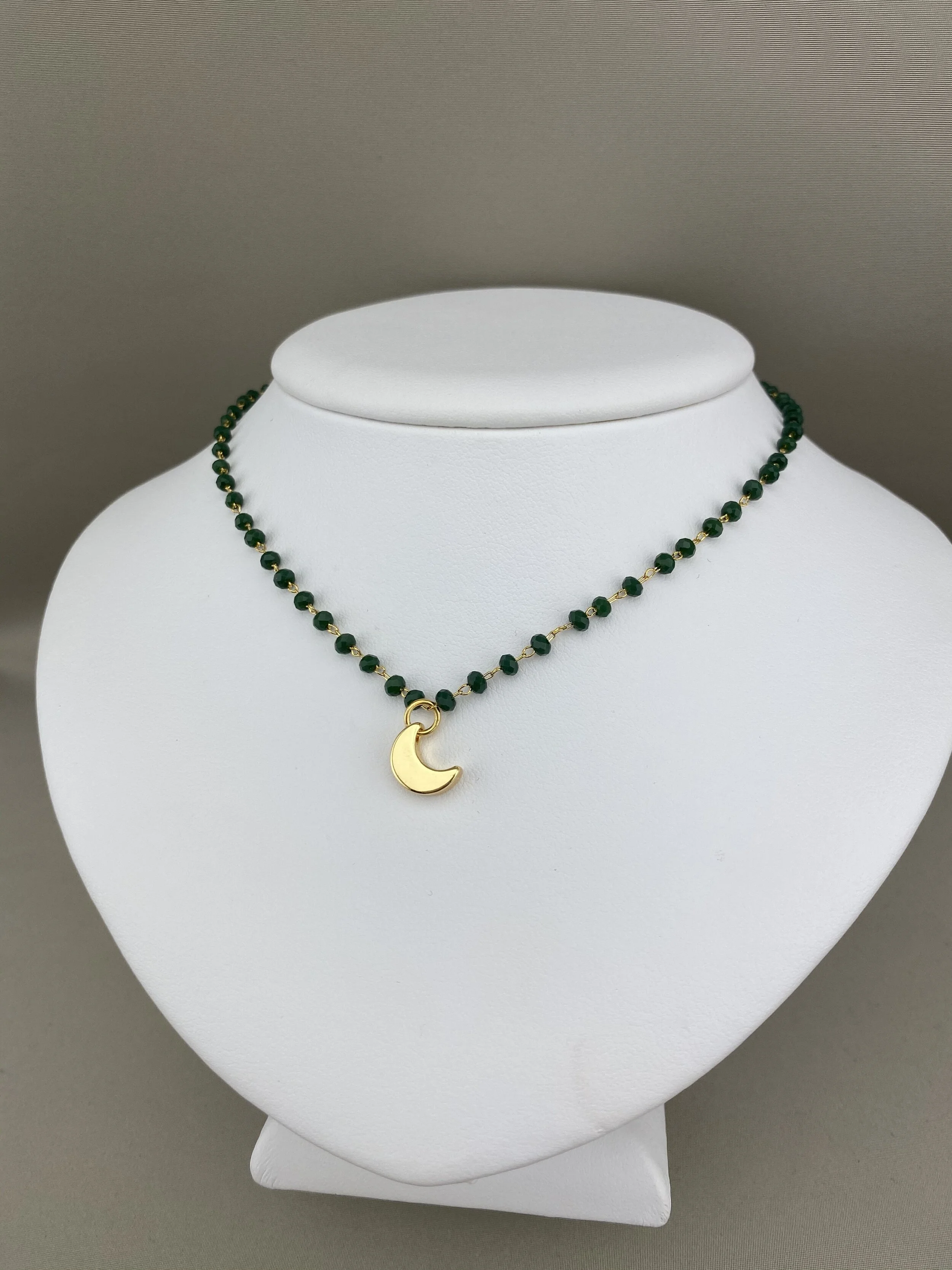 055EEE04-E0EC-4A4C-827F-556841B96319