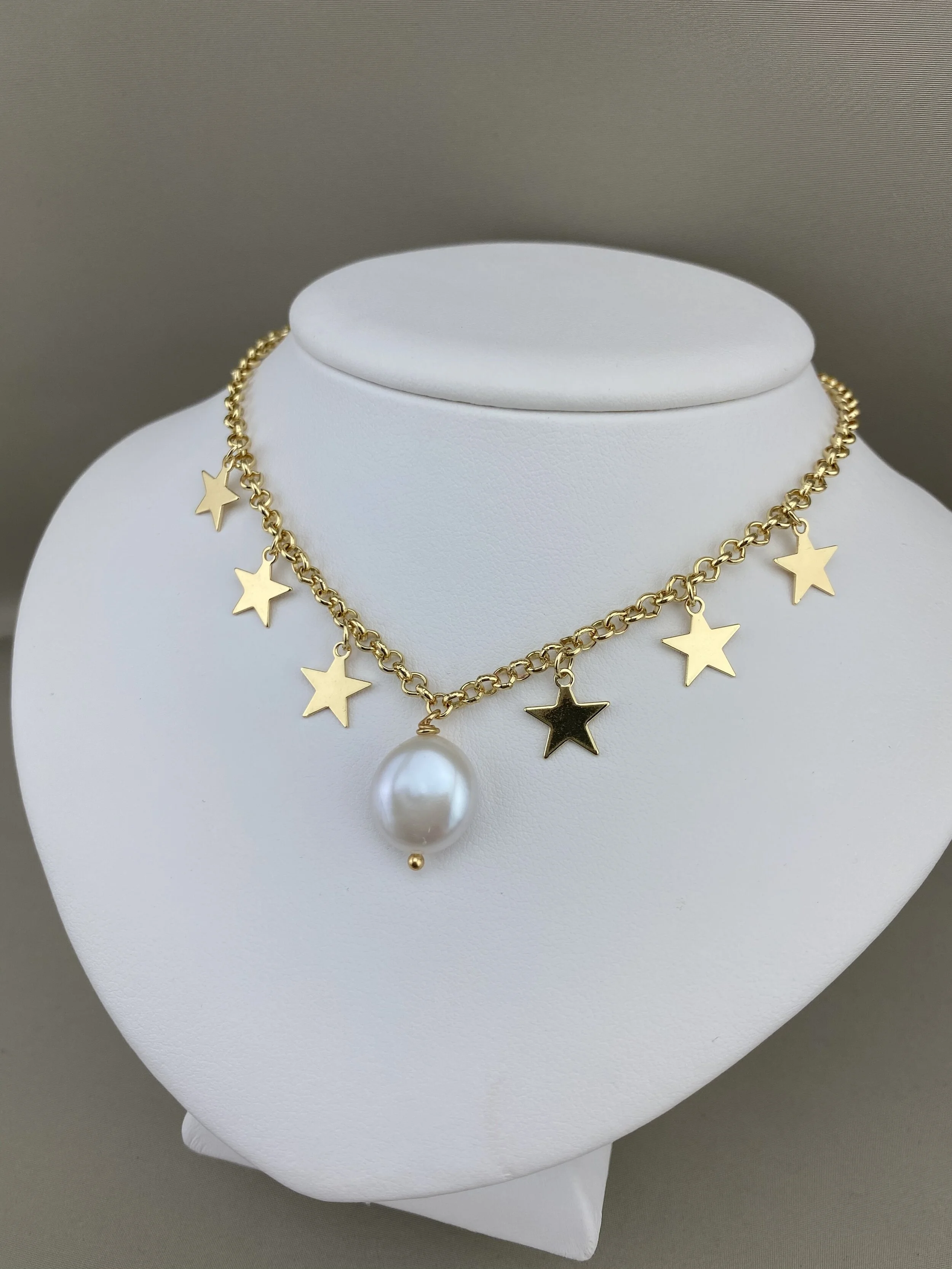 EEBA7F61-2A65-48E4-B9A4-F84D58B5E133