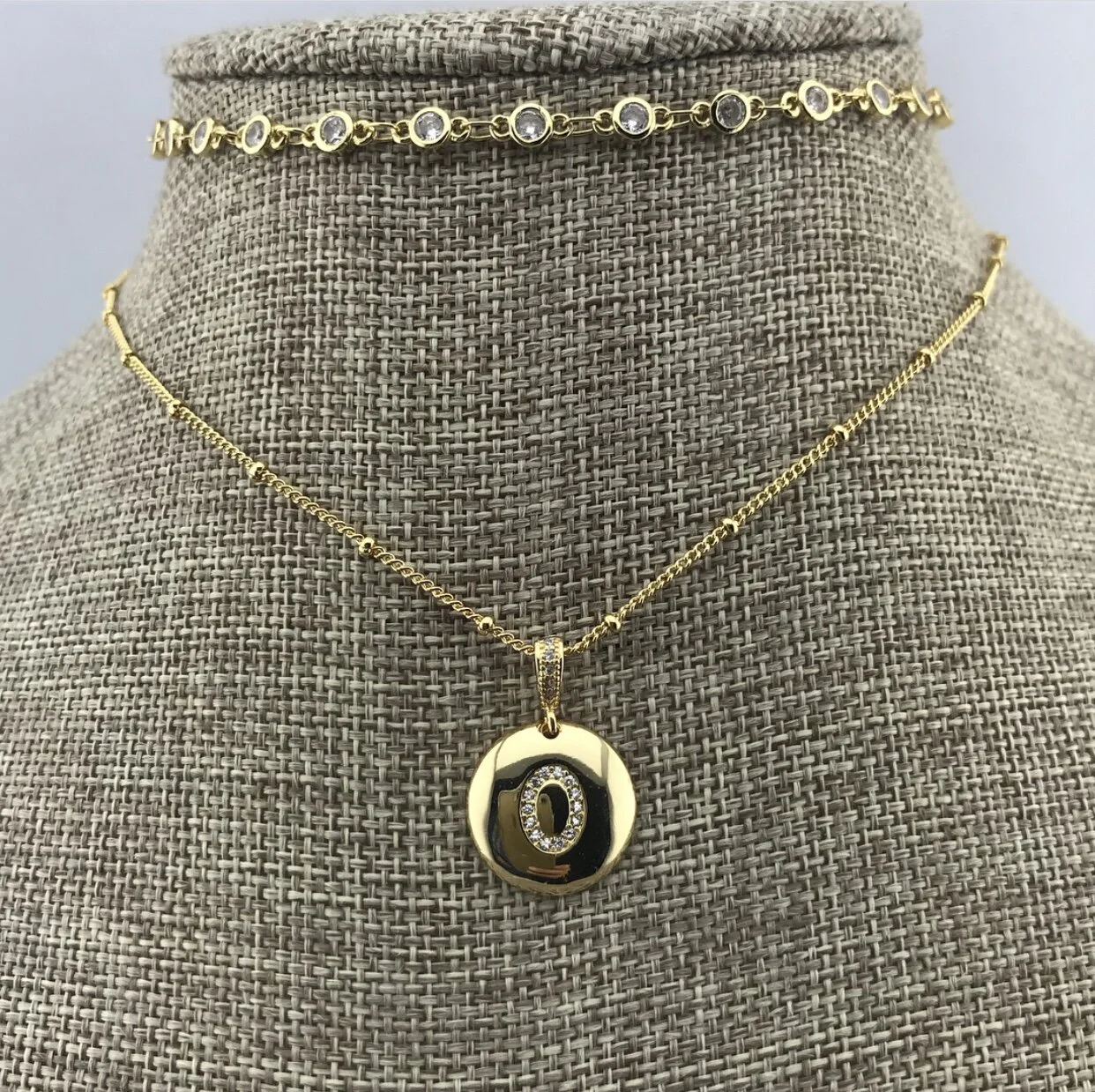 33FE5C7C-34D0-428F-ACC5-112EACB74E62