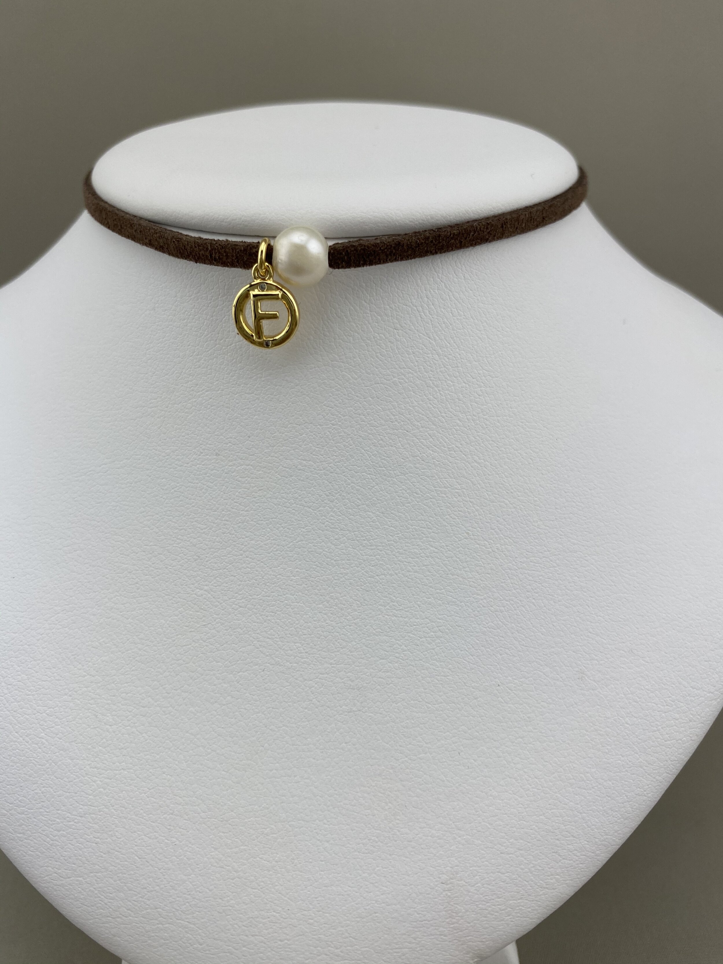 D4E46893-23B7-4ECF-BF94-5F584EB0D269