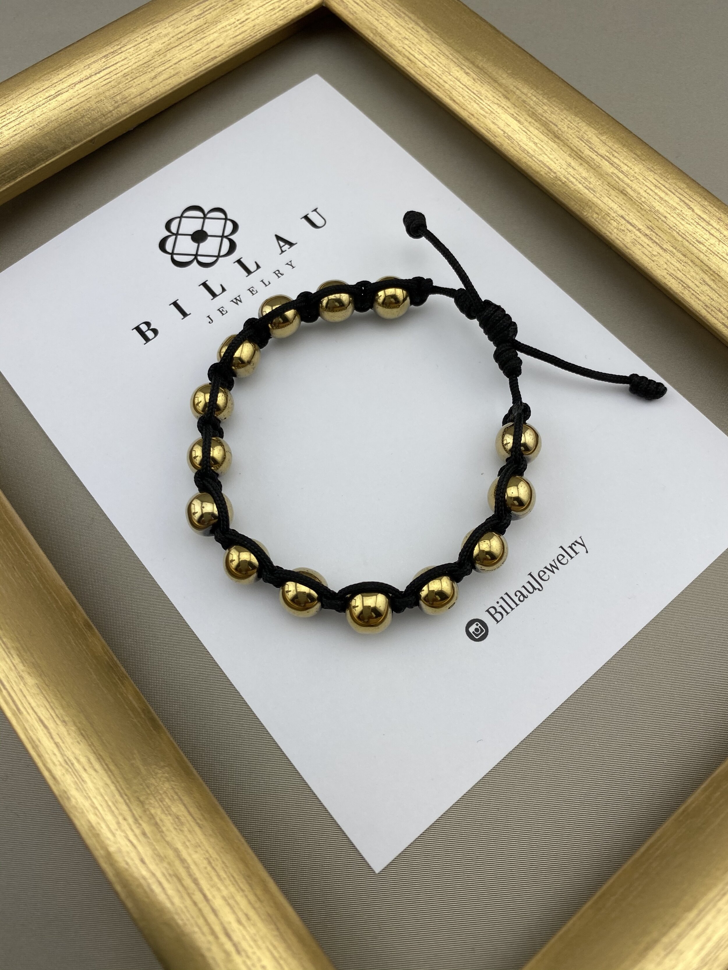 E2E60116-6DB8-4387-929E-FF69D09BFBA2