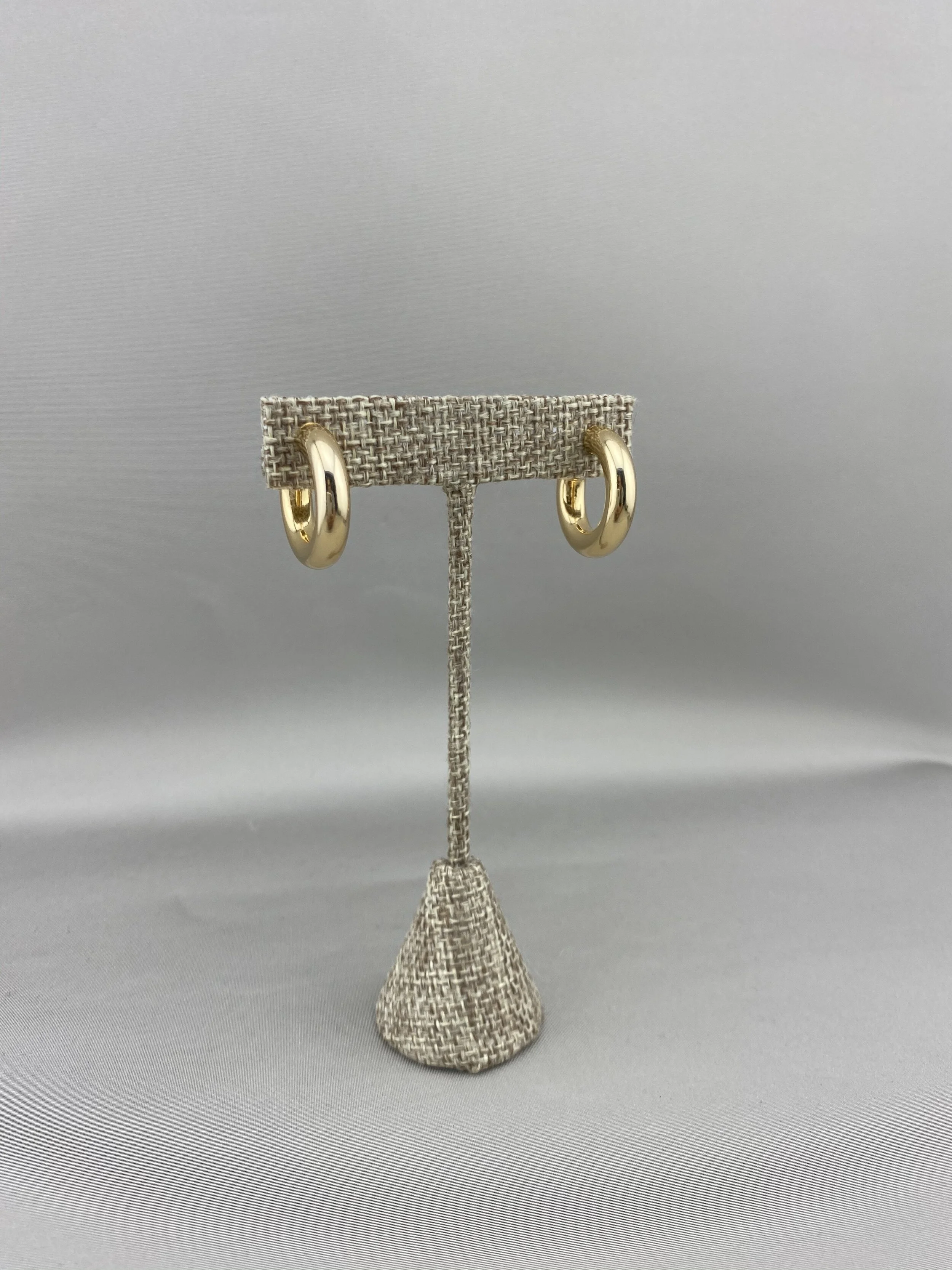 2FE936E9-801D-493D-B878-D4A6EEF9A90F