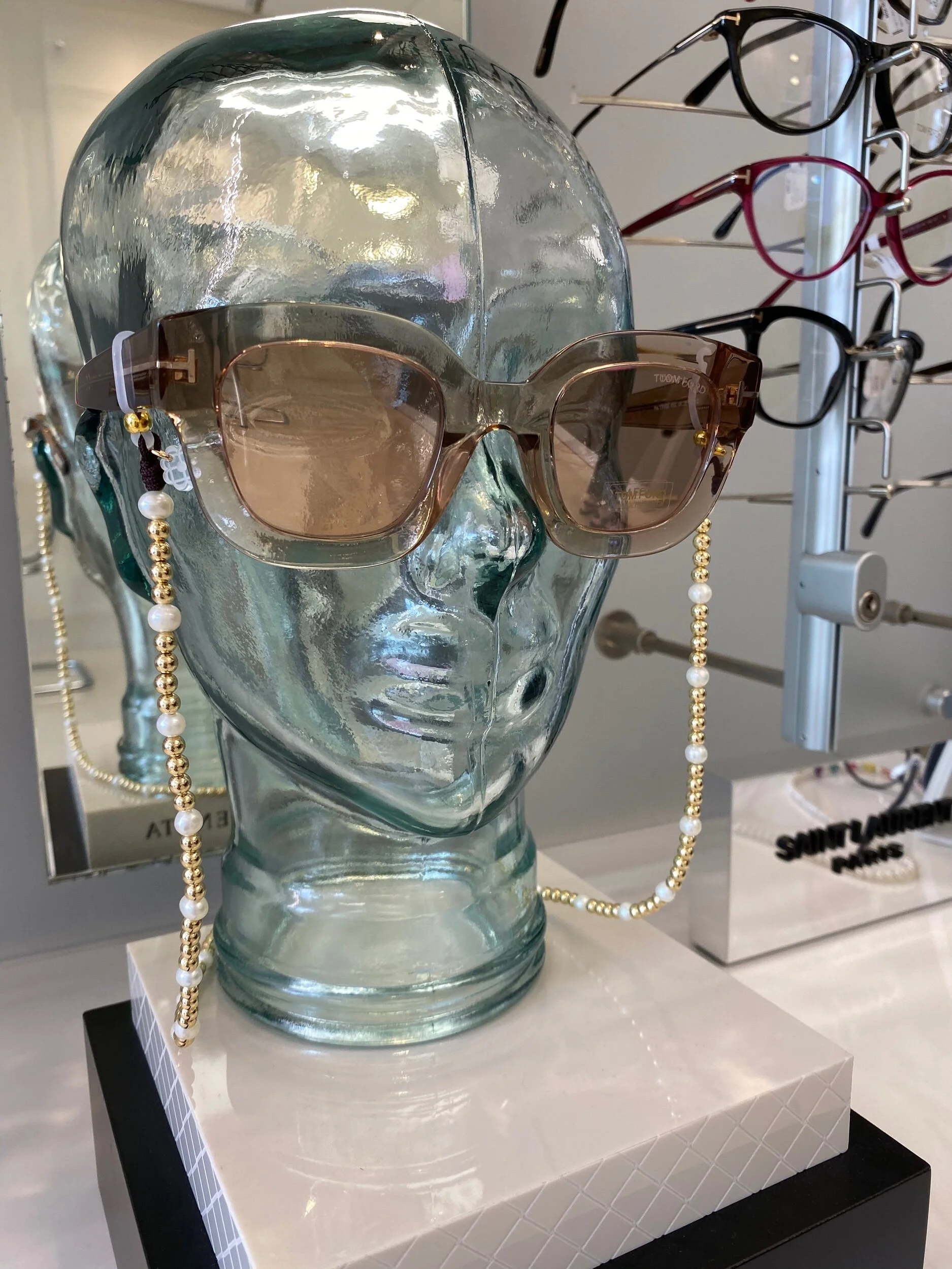 8FF6DDE9-4110-4ACB-B210-11666E9E01D2