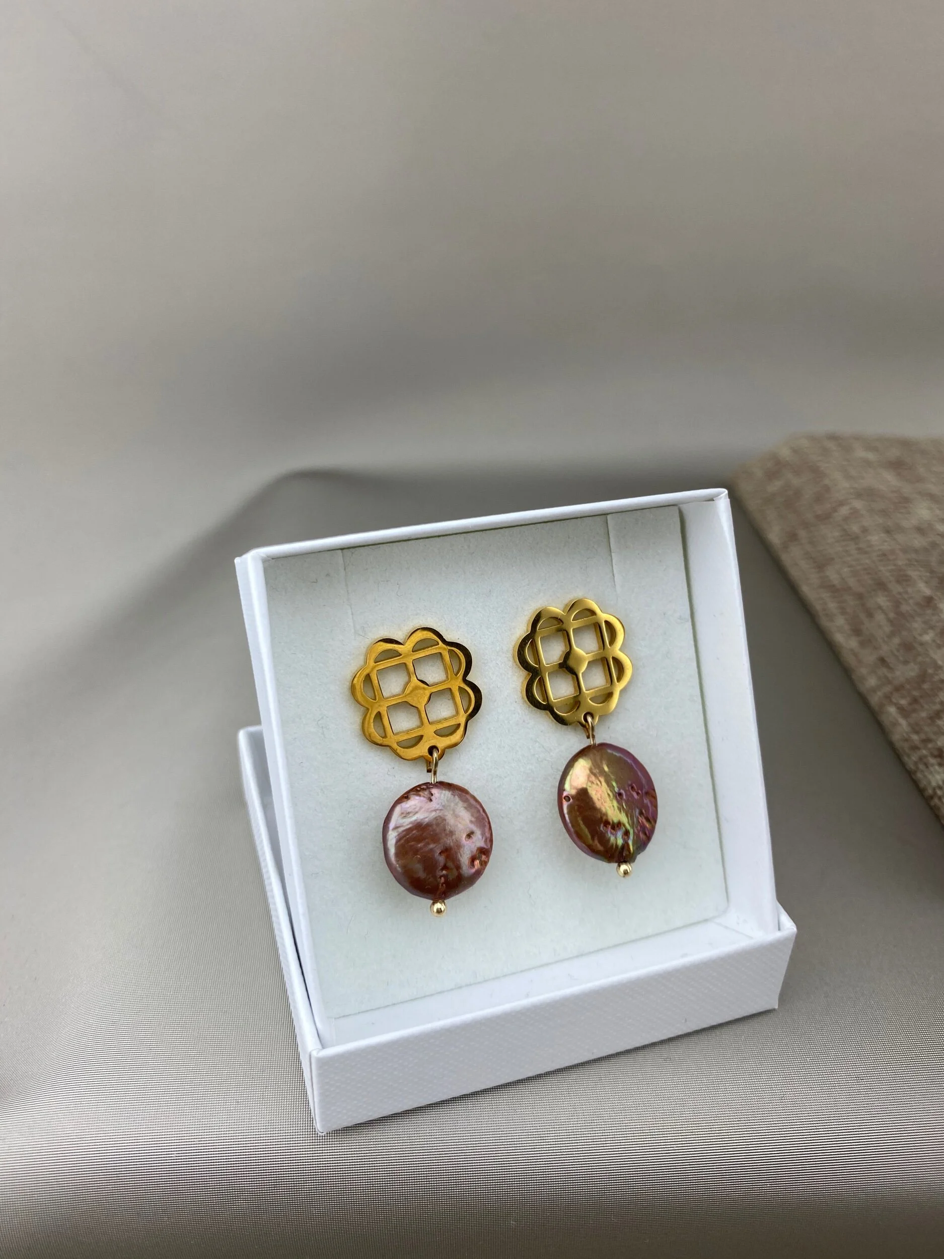 F74A548B-717A-4C80-92D7-AB82F77B3038