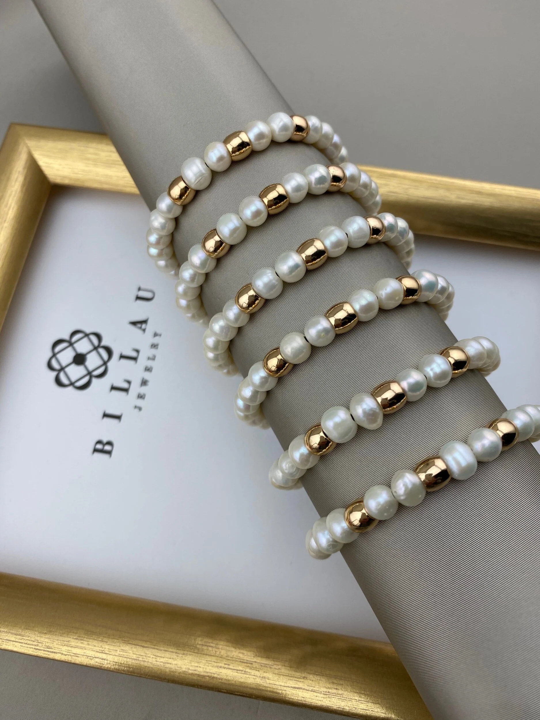 C14A498C-E42B-4104-A246-31708940B8C5