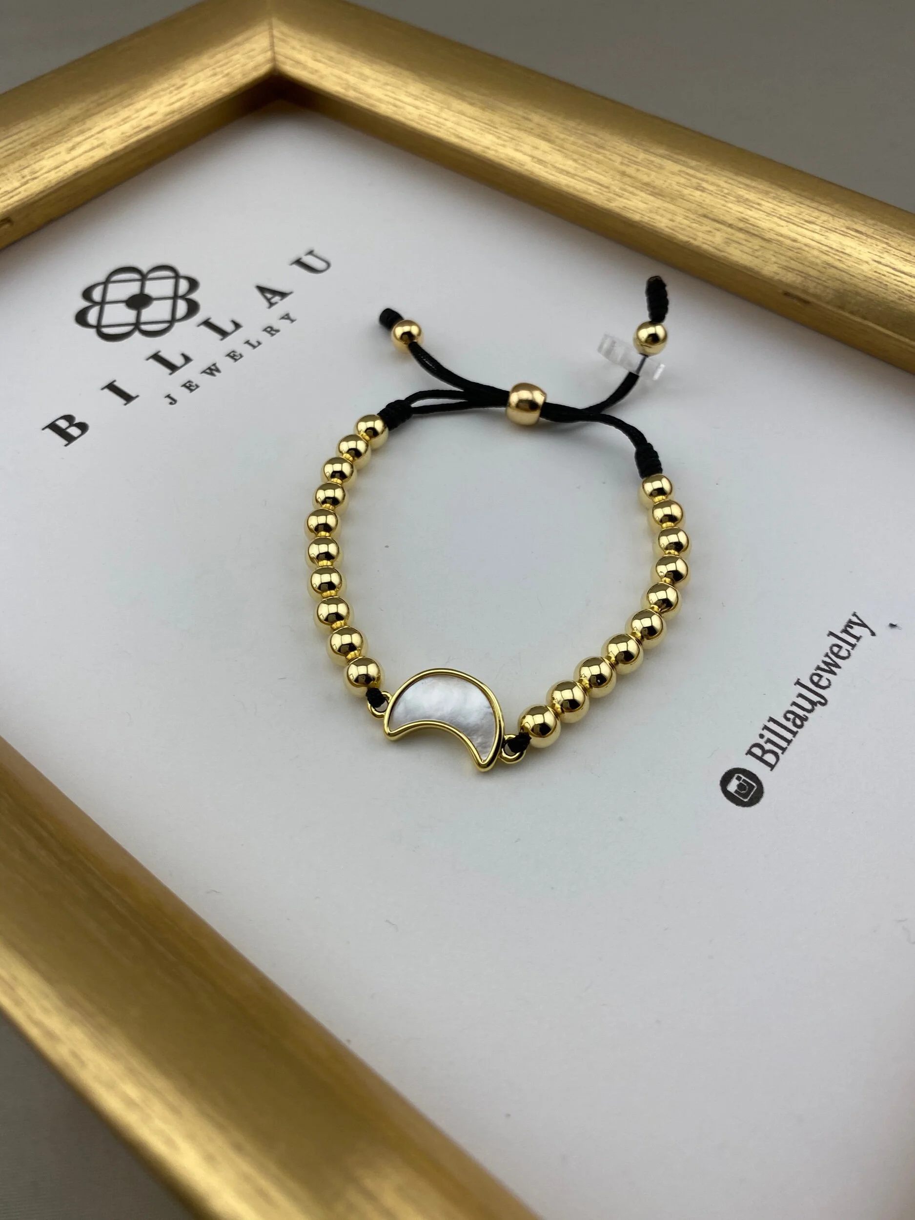 8529D8F6-1CFD-4E47-822B-193C572E7623