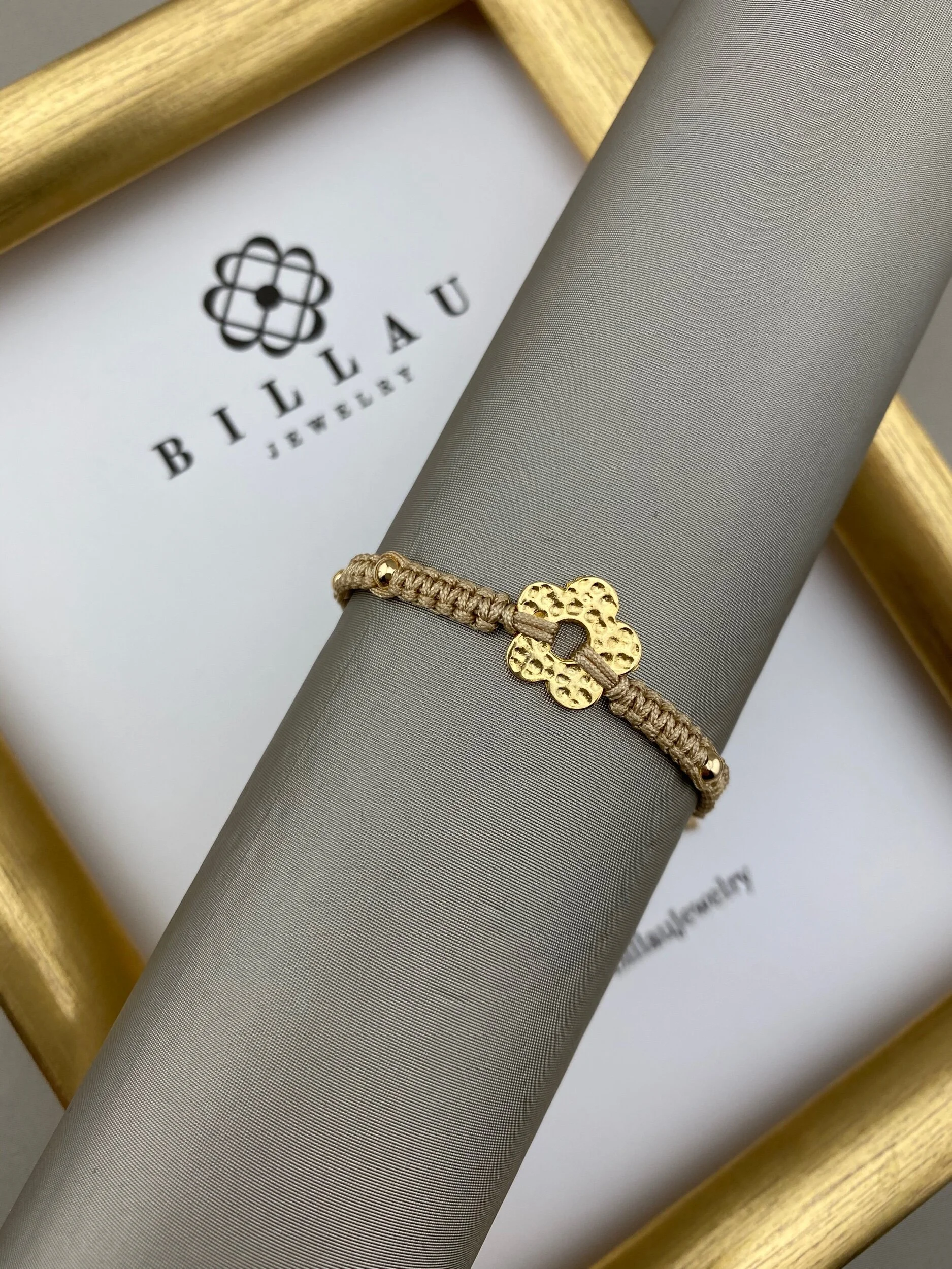 02D013A3-5AF9-41F2-93B5-8CC6B6BEBAE8