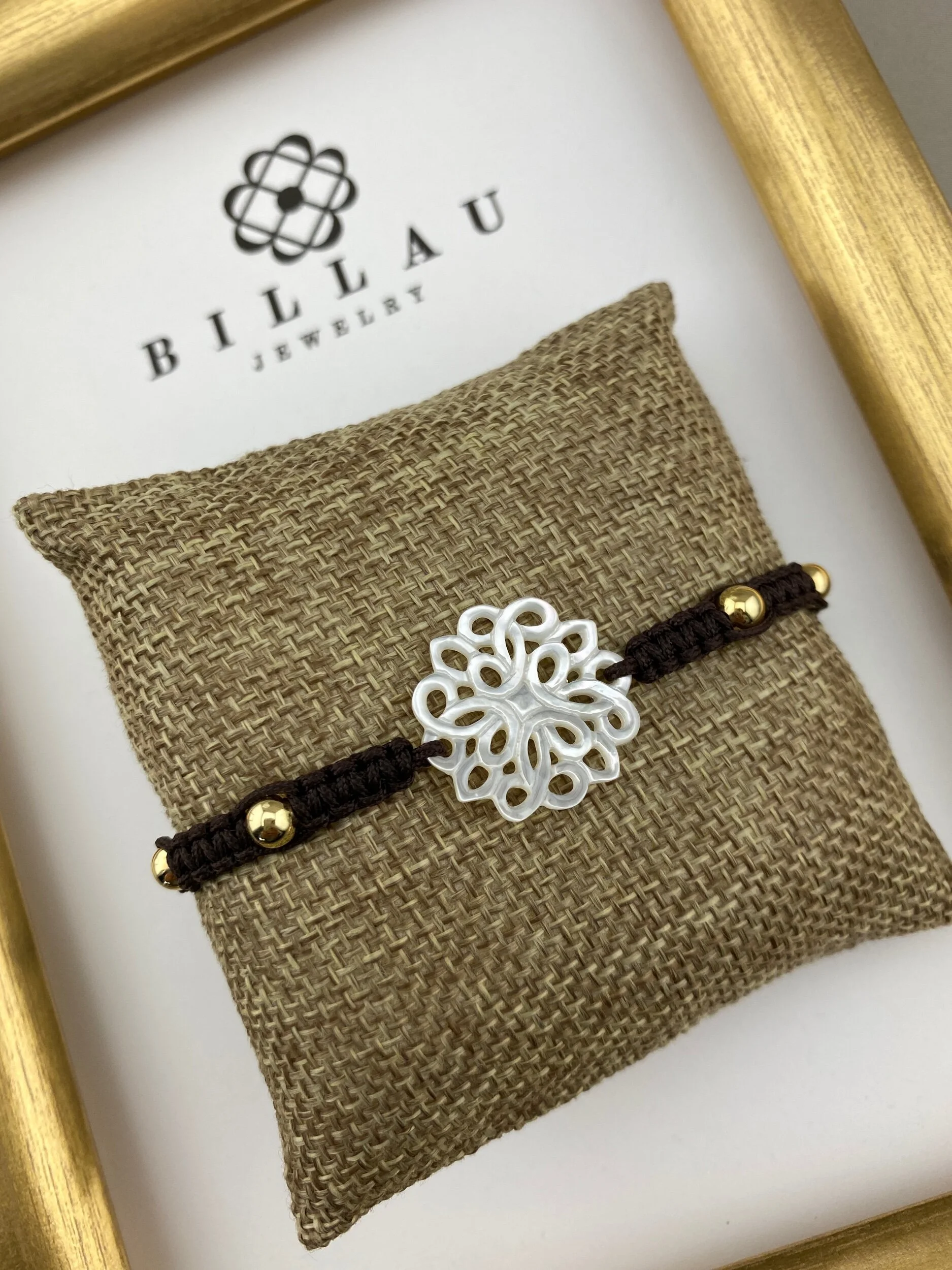 537E85C8-1D18-4AE9-A5BB-BEE36CBADBCC