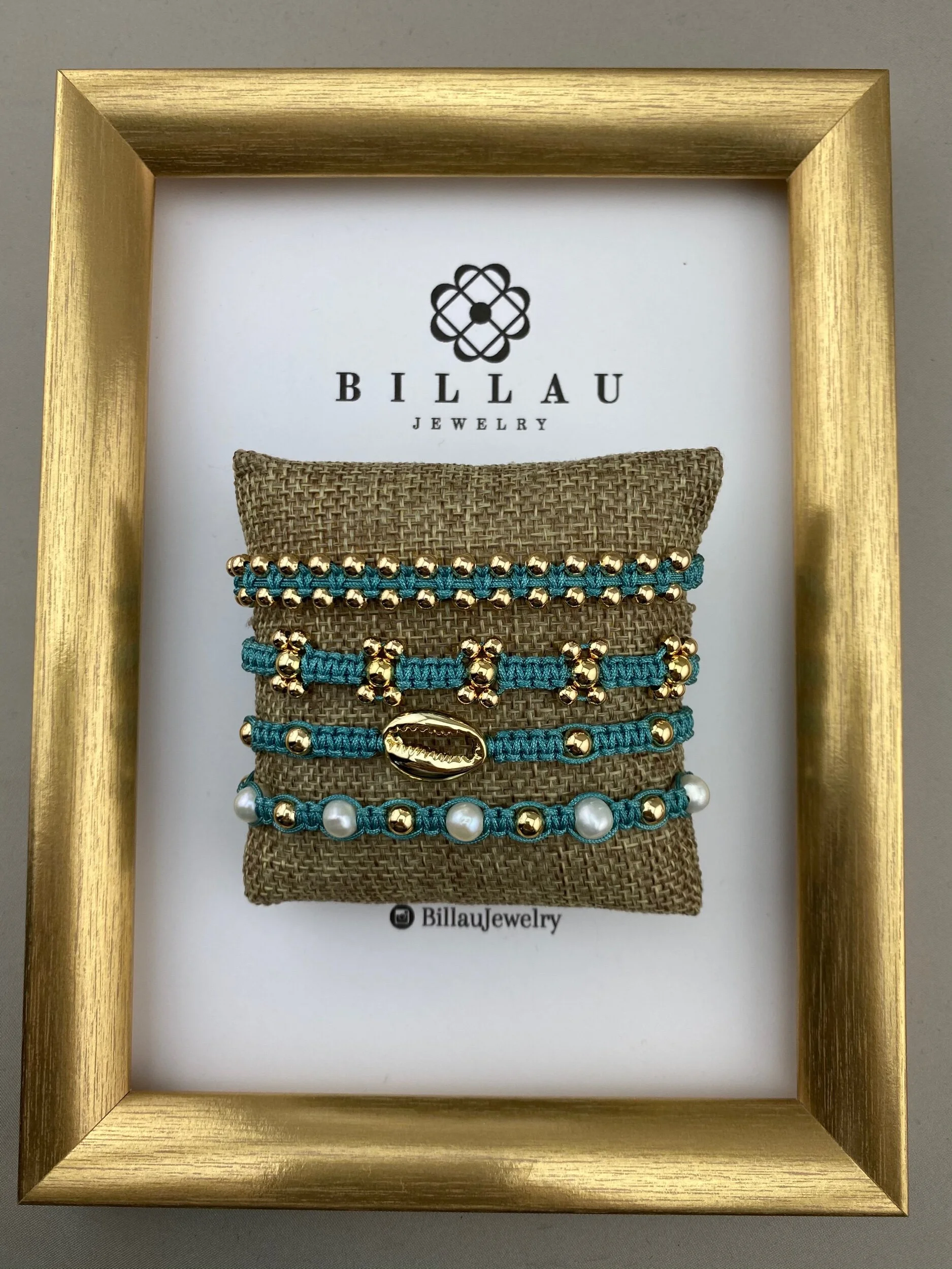 1E882C16-A0EA-4EA4-AC7F-E3FF4C274D85