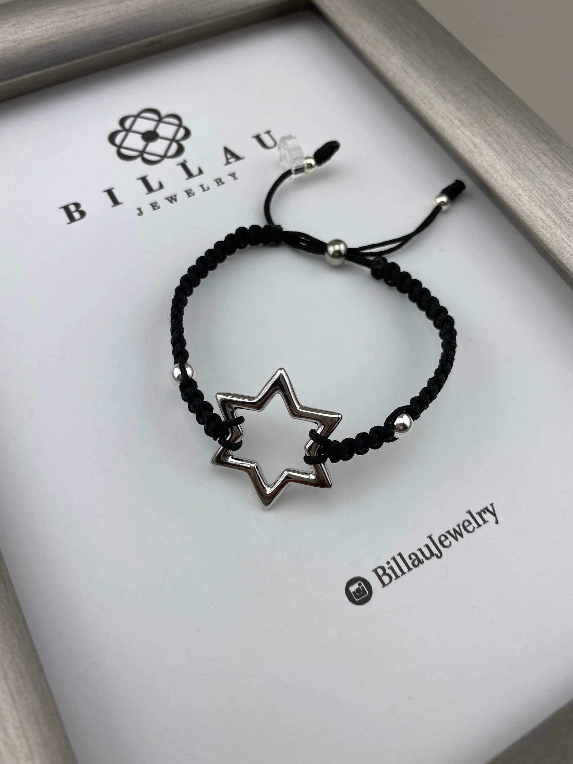 63D1DB40-F2DF-438F-B137-2C151053F604