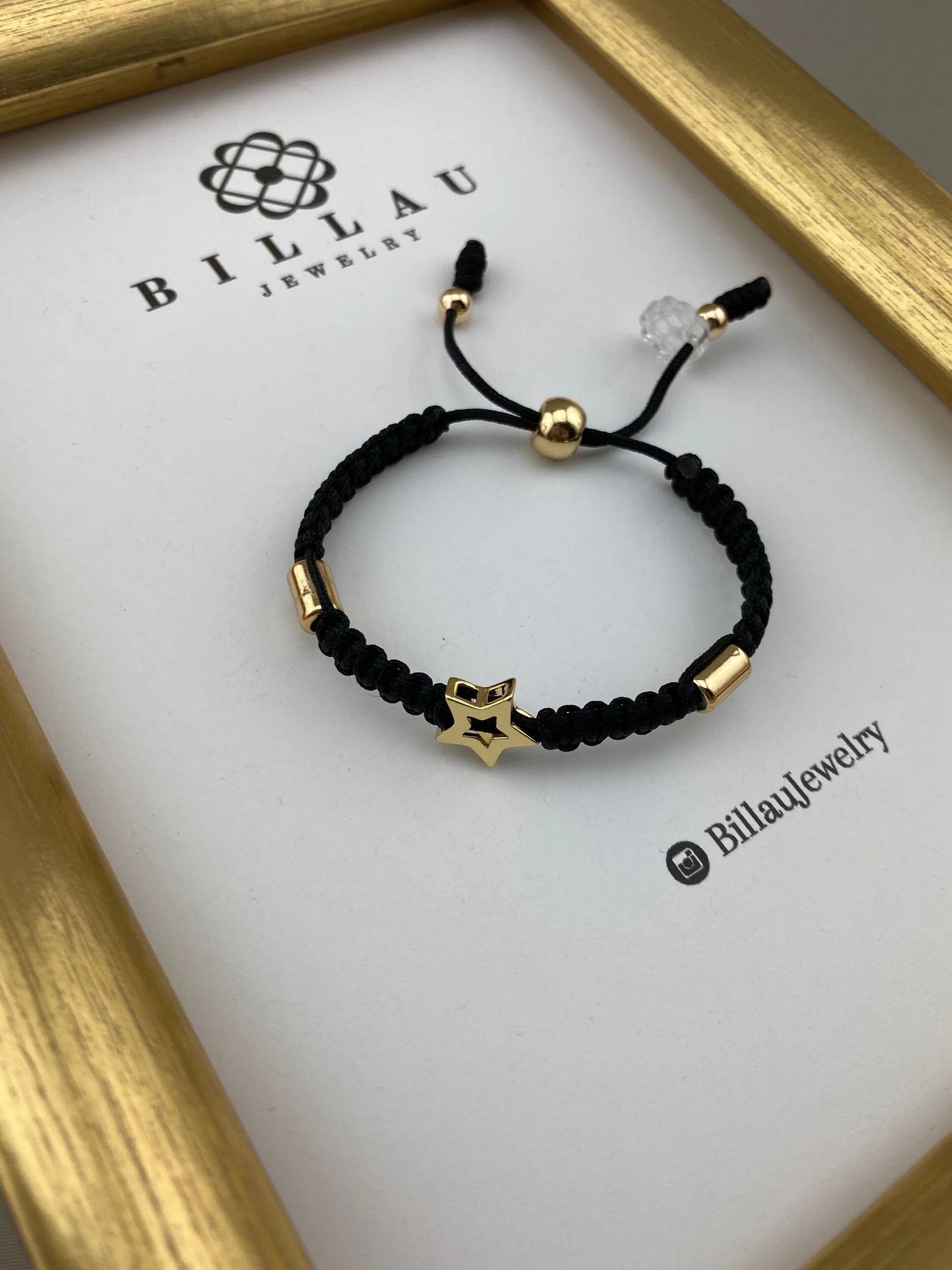 E2A3AC6B-F756-497F-88B3-EC072B3758FA