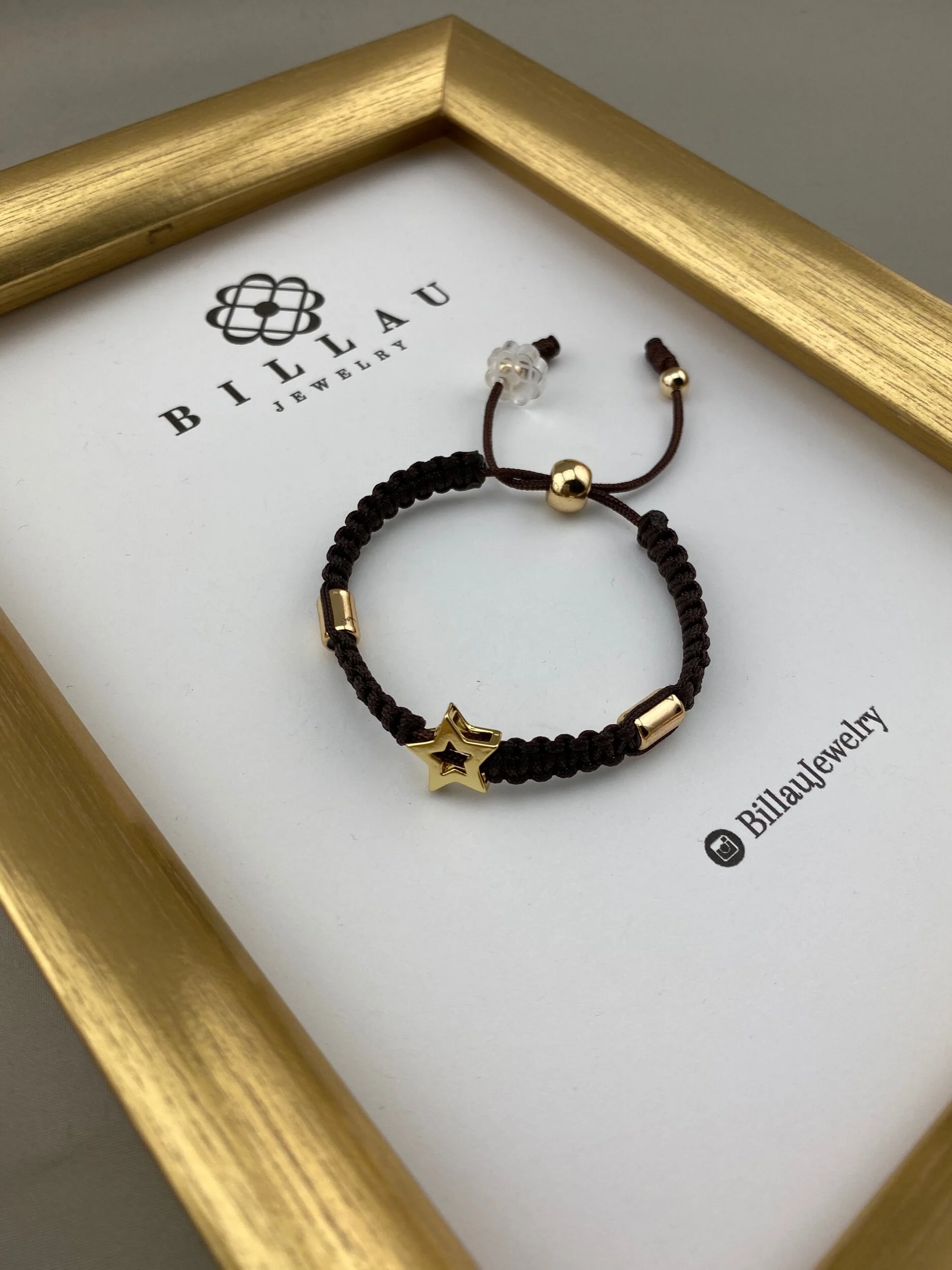 EFEB009F-B364-43E6-89A4-2FF4874856A6