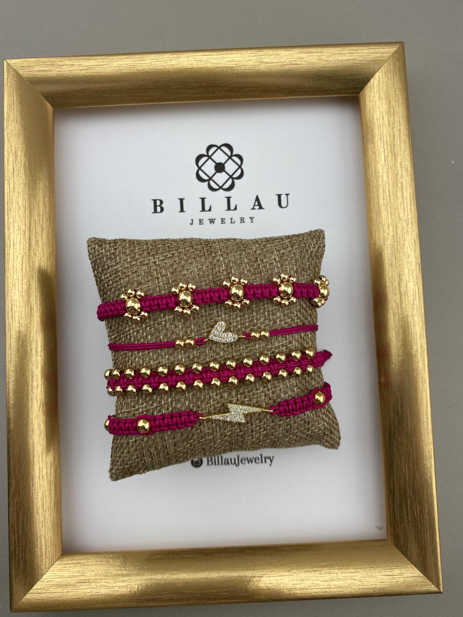 BD0E209B-FE79-451B-A227-573D249B6430