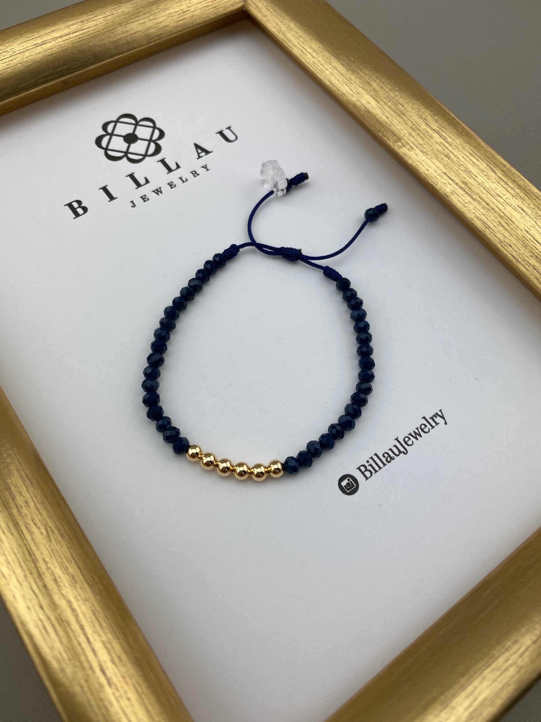 E7EB10B5-0221-4C40-BCCE-698D0C097732