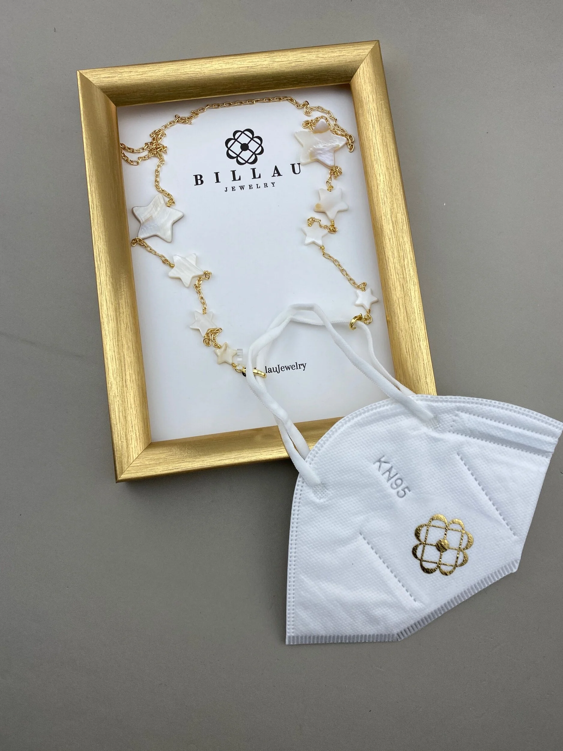 55F7D1BE-A05E-48E6-AD76-639D05FCFFFB