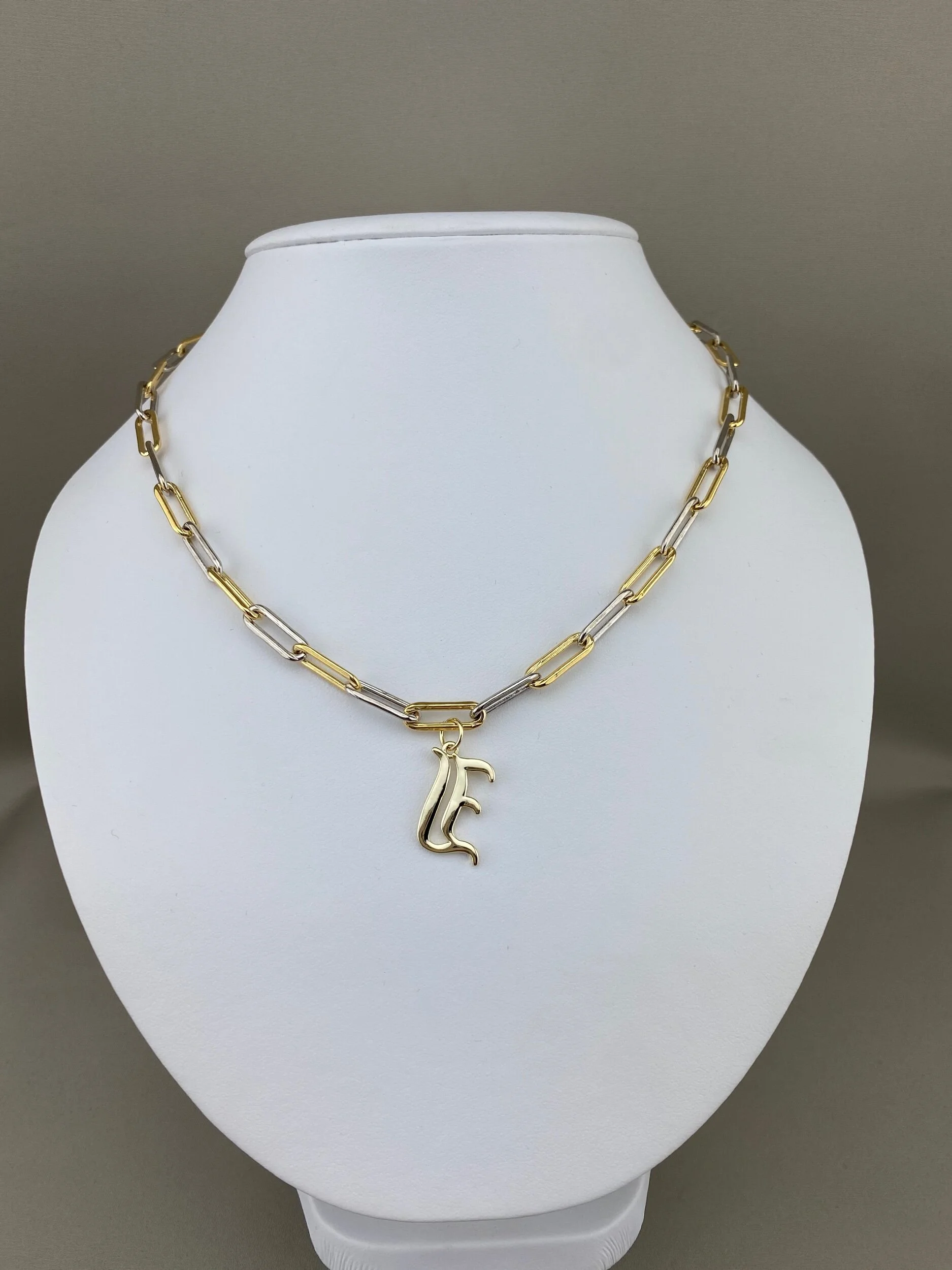 AFB399F2-50C9-4D3A-89D0-11B1BF5E7747