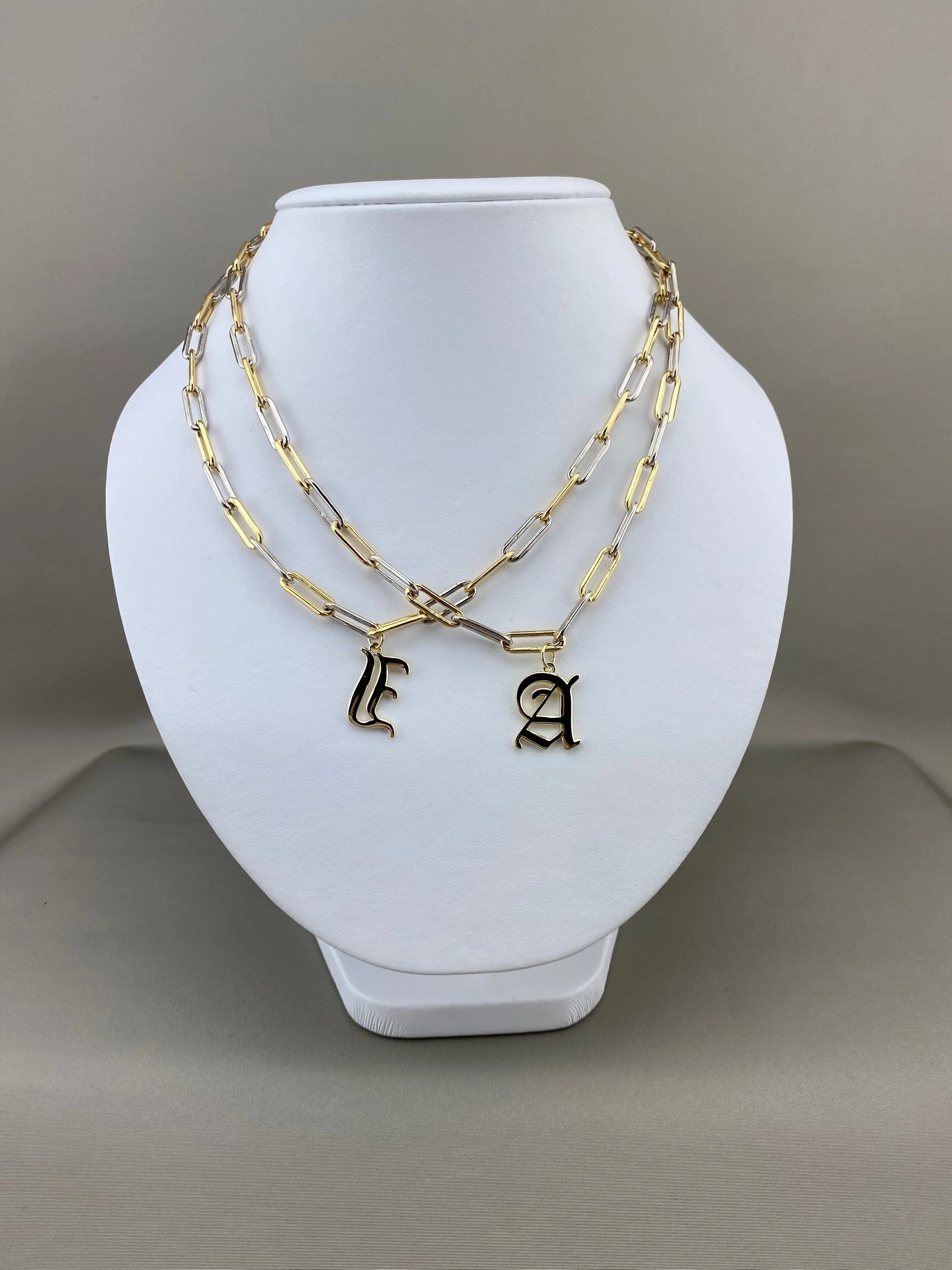 28F63640-58A4-44EE-AE9F-7F75CF8D83BE