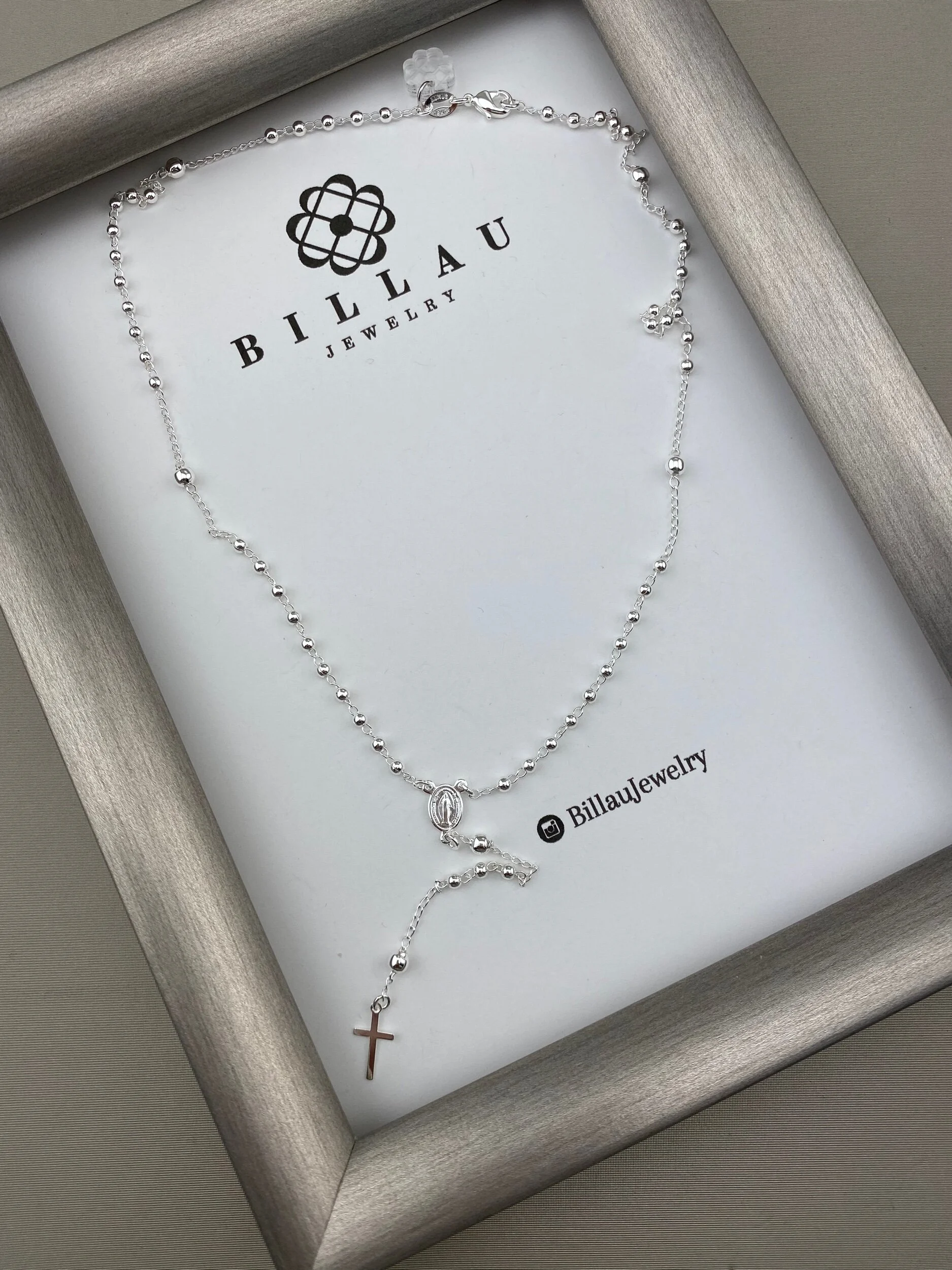 2494DB44-226F-484F-AD18-C8B6E40E6279