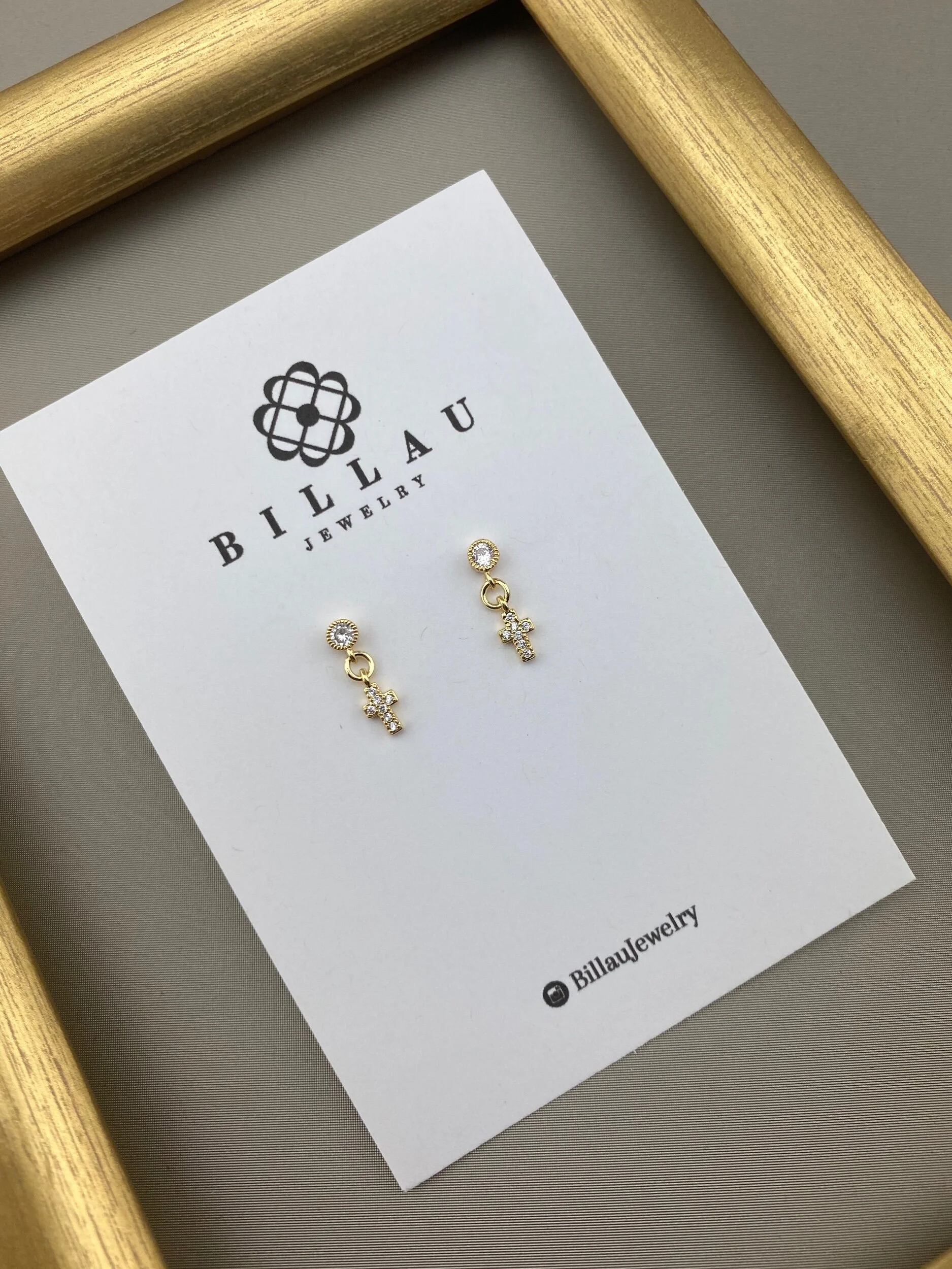 EB9FC301-DD17-4297-8DC4-73614A6D820B