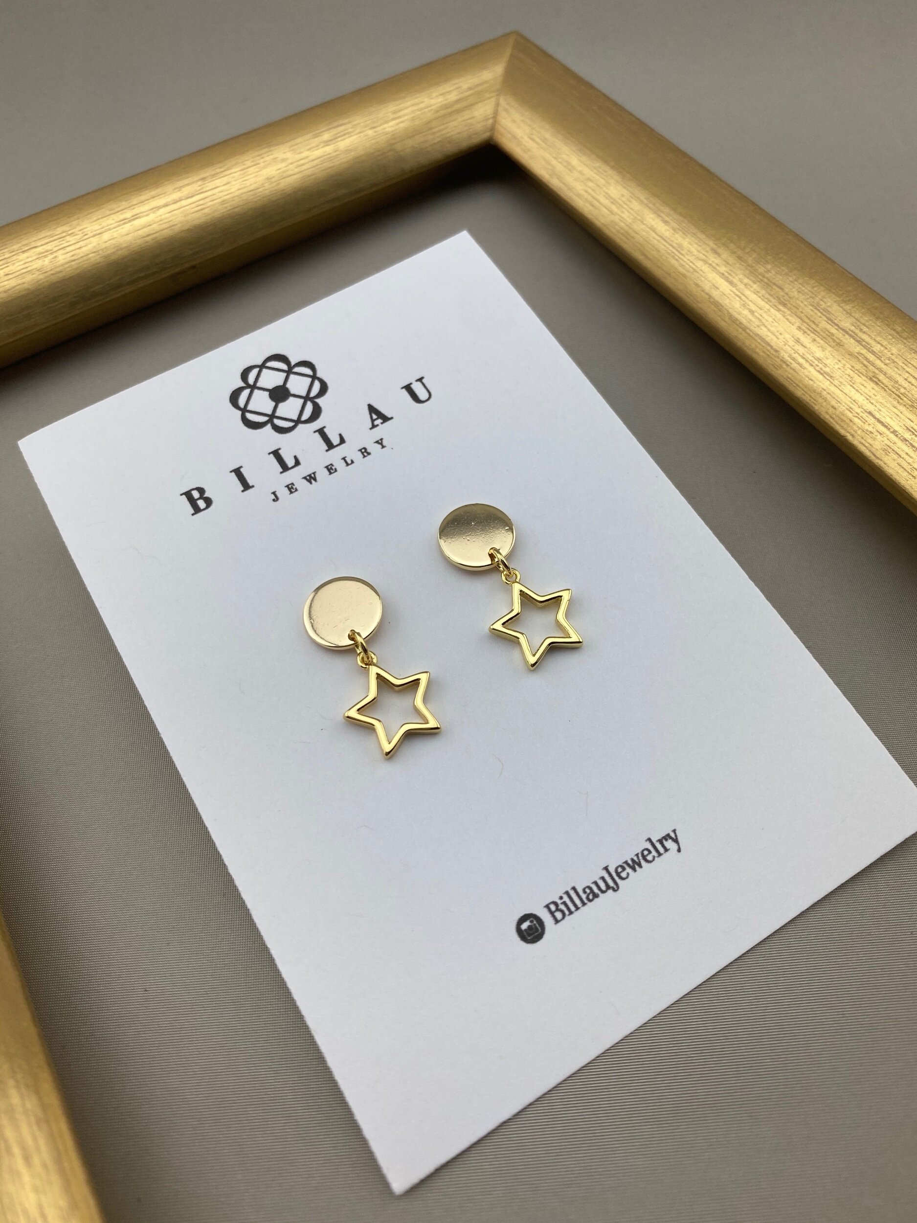 8273E202-CA04-4335-81CE-EF183026F4B5