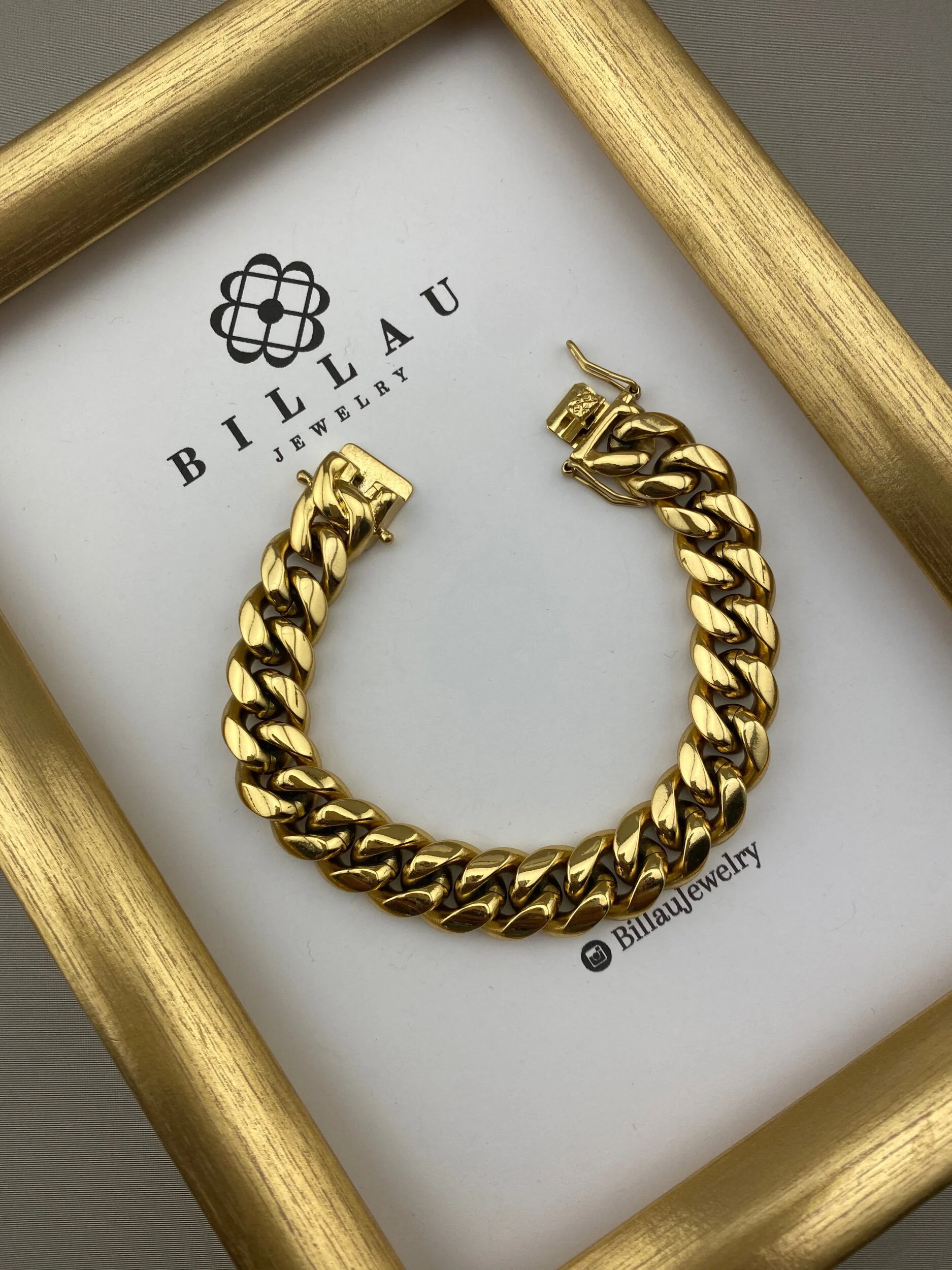 34734637-A896-4BE6-AC70-01B484156EE1